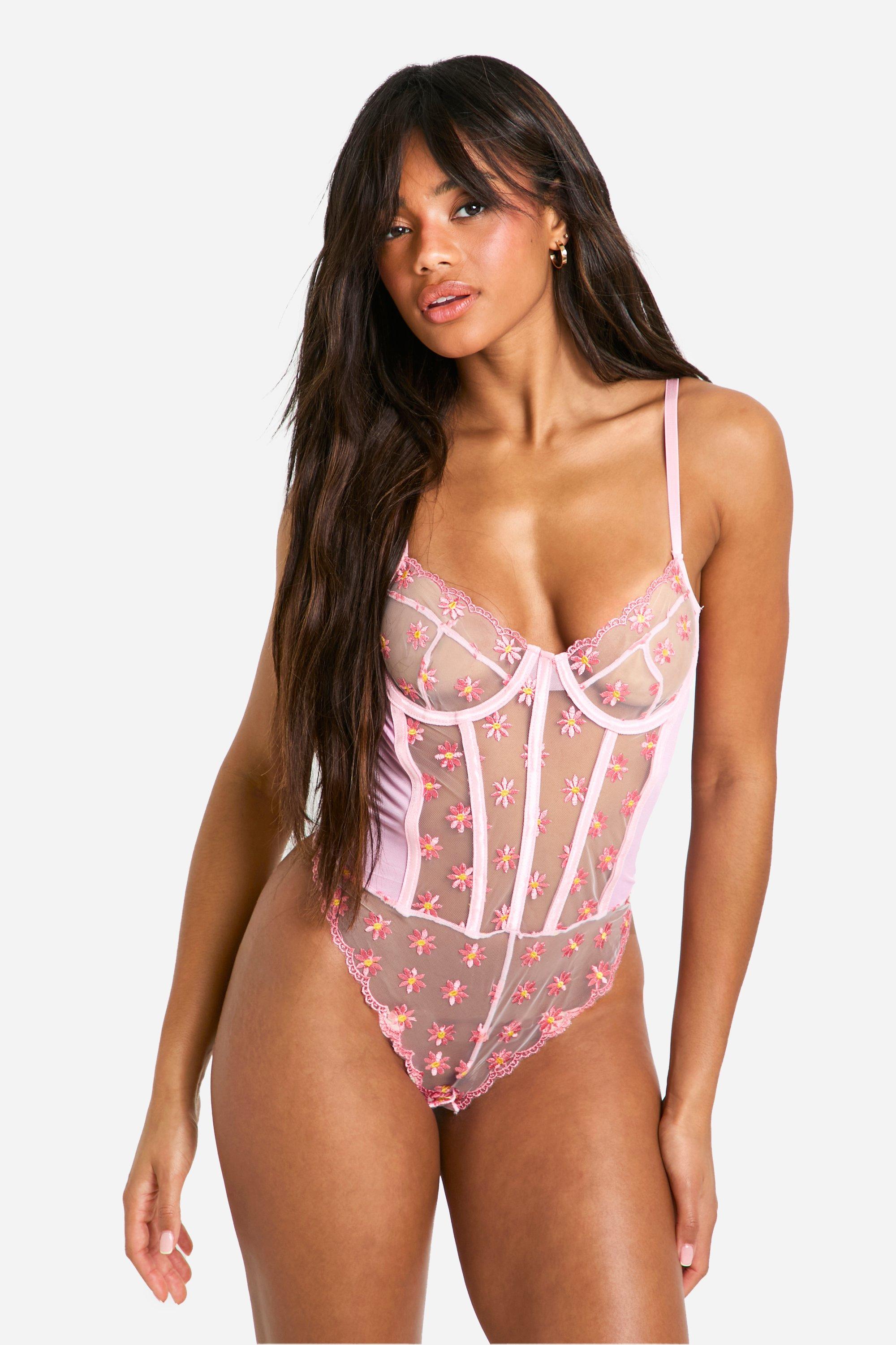 Boohoo Daisy Embroidered One Piece, Pink