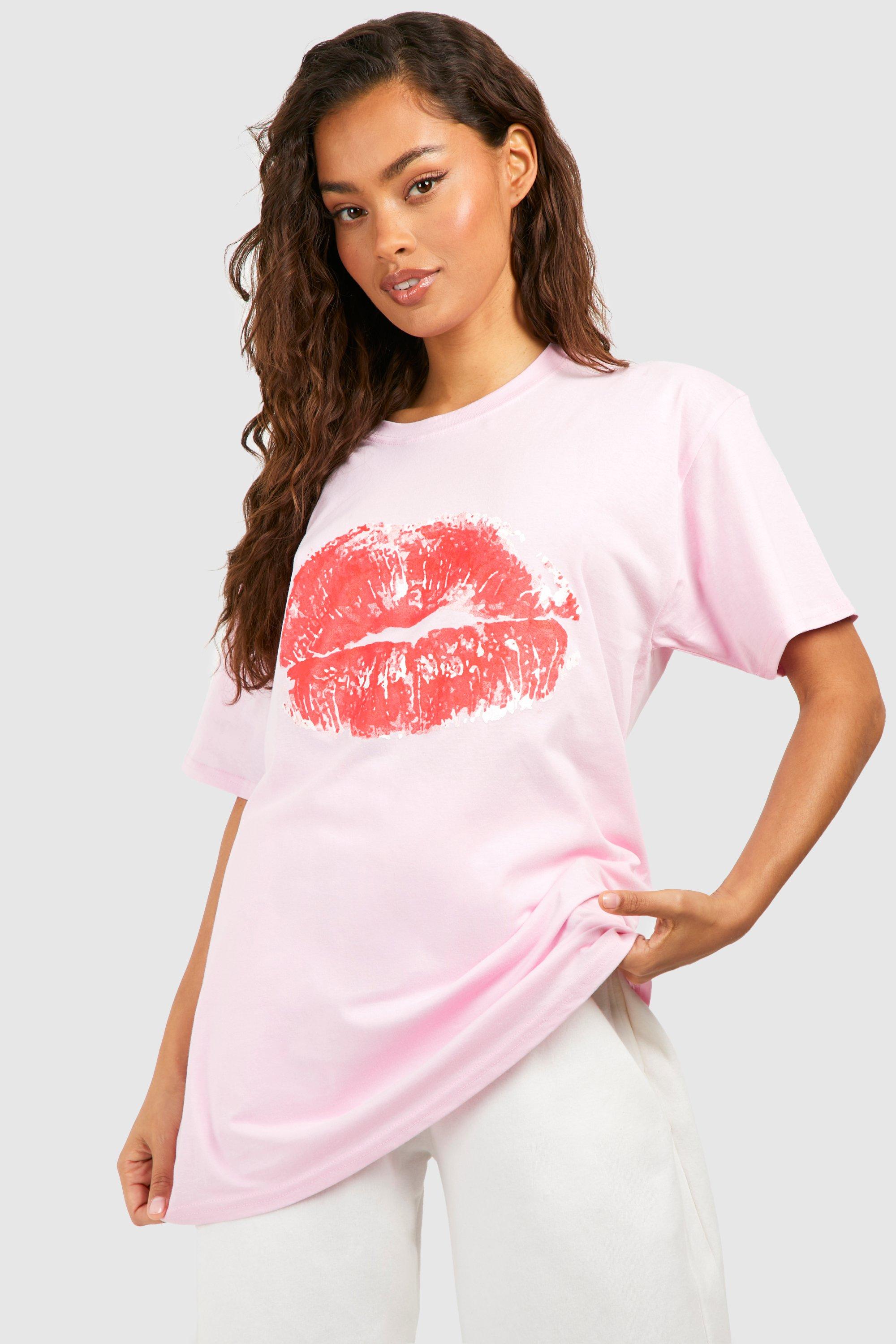 Image of Oversized Lip Chest Print Cotton Tee, Pink