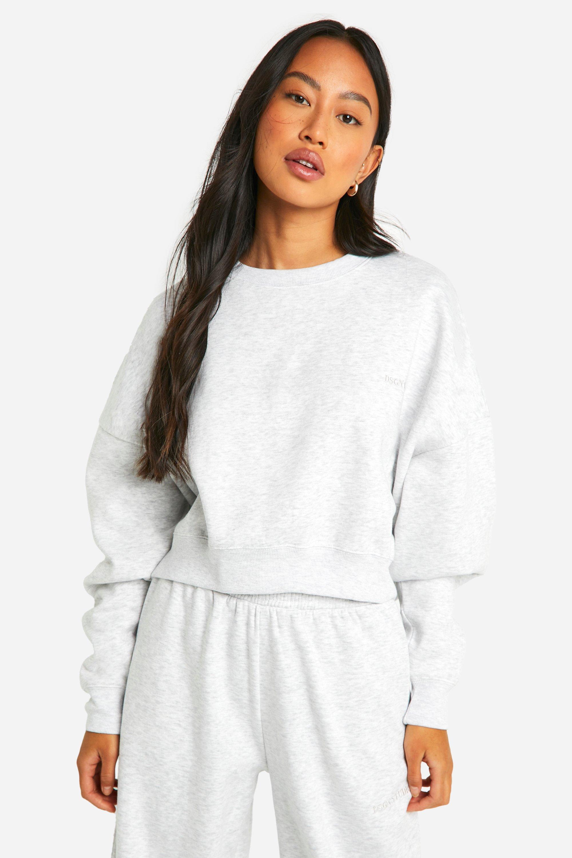 womens dsgn studio embroidered boxy crop sweatshirt - grey - m, grey