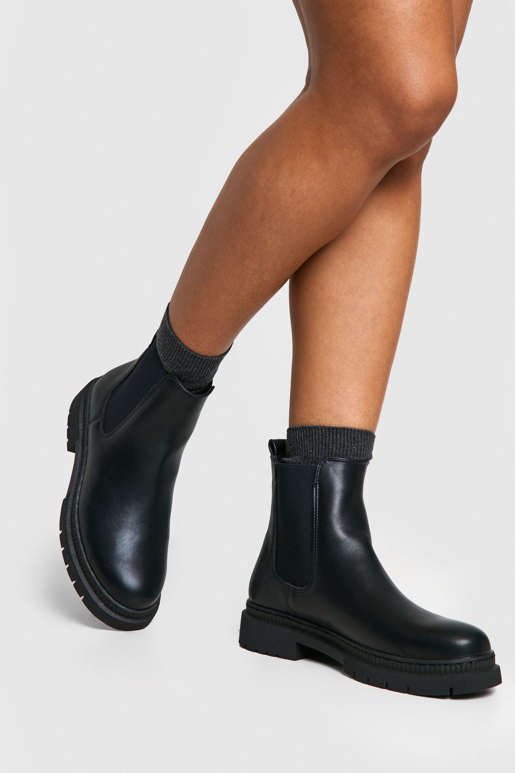 Boohoo Dikke Basic Chelsea Boots, Black