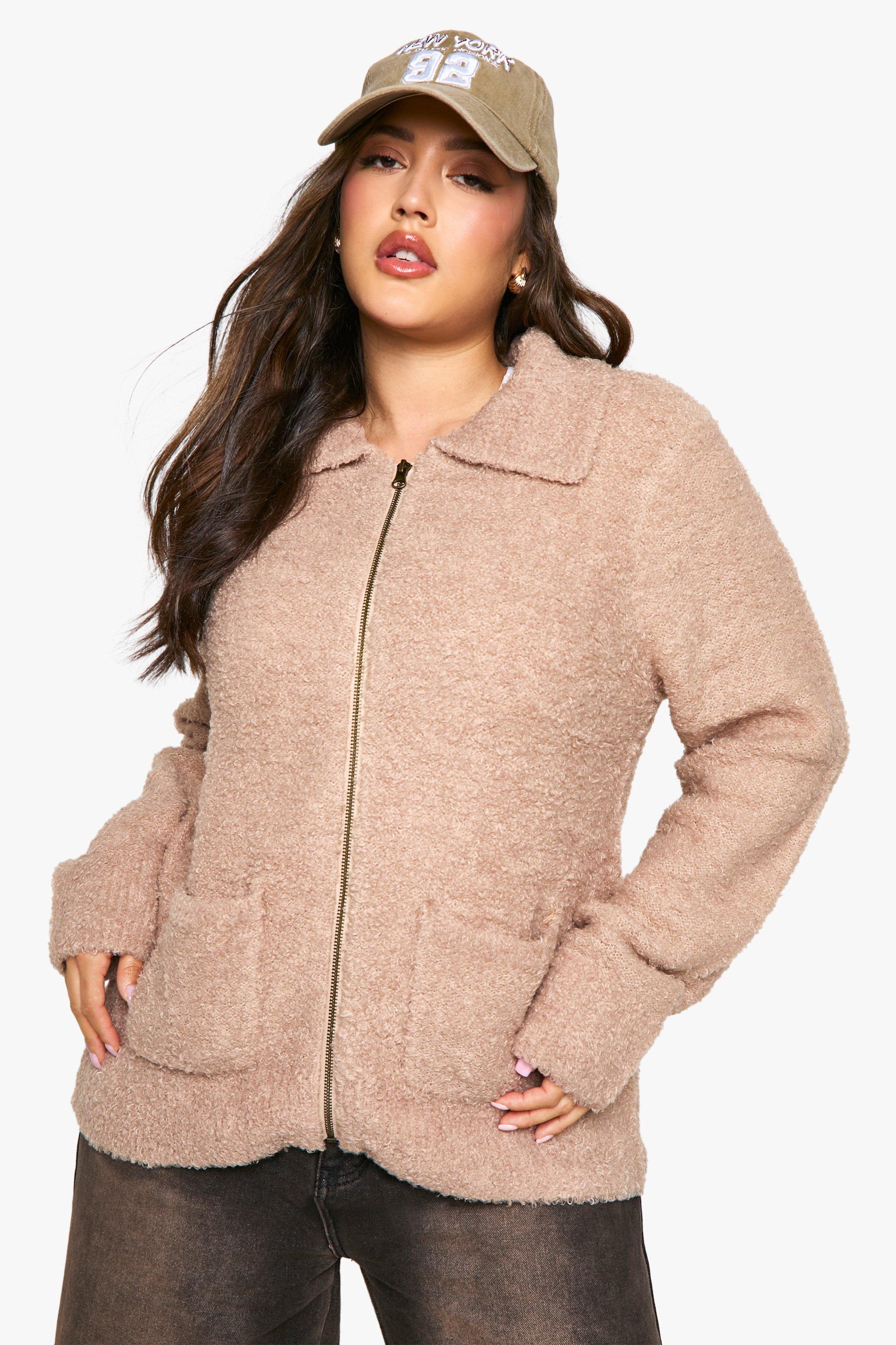 Boohoo Plus Zachte Gebreide Bouclé Cardigan Met Rits En Kraag, Ecru