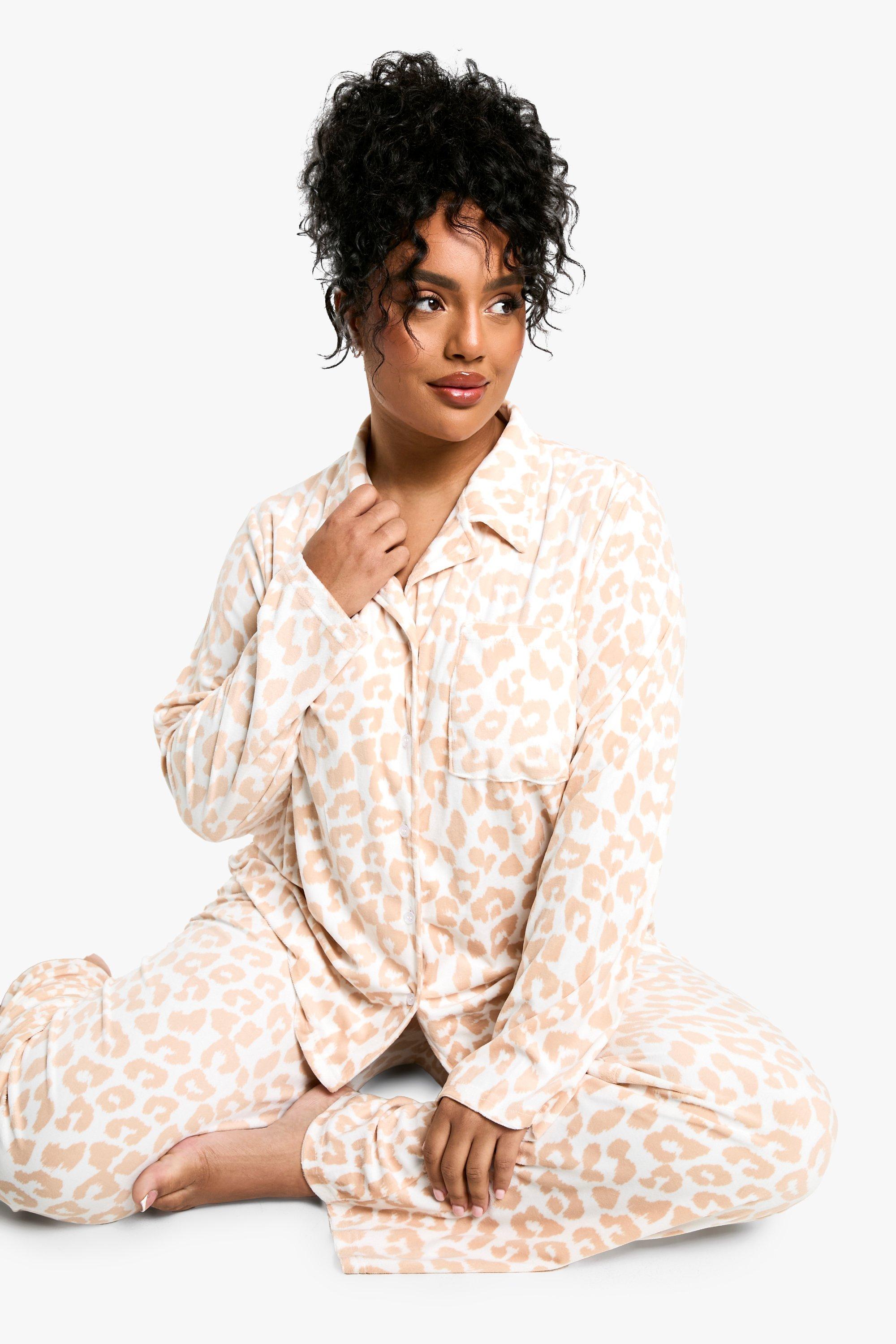 womens plus tonal leopard fleece pyjama set - white - 18, white