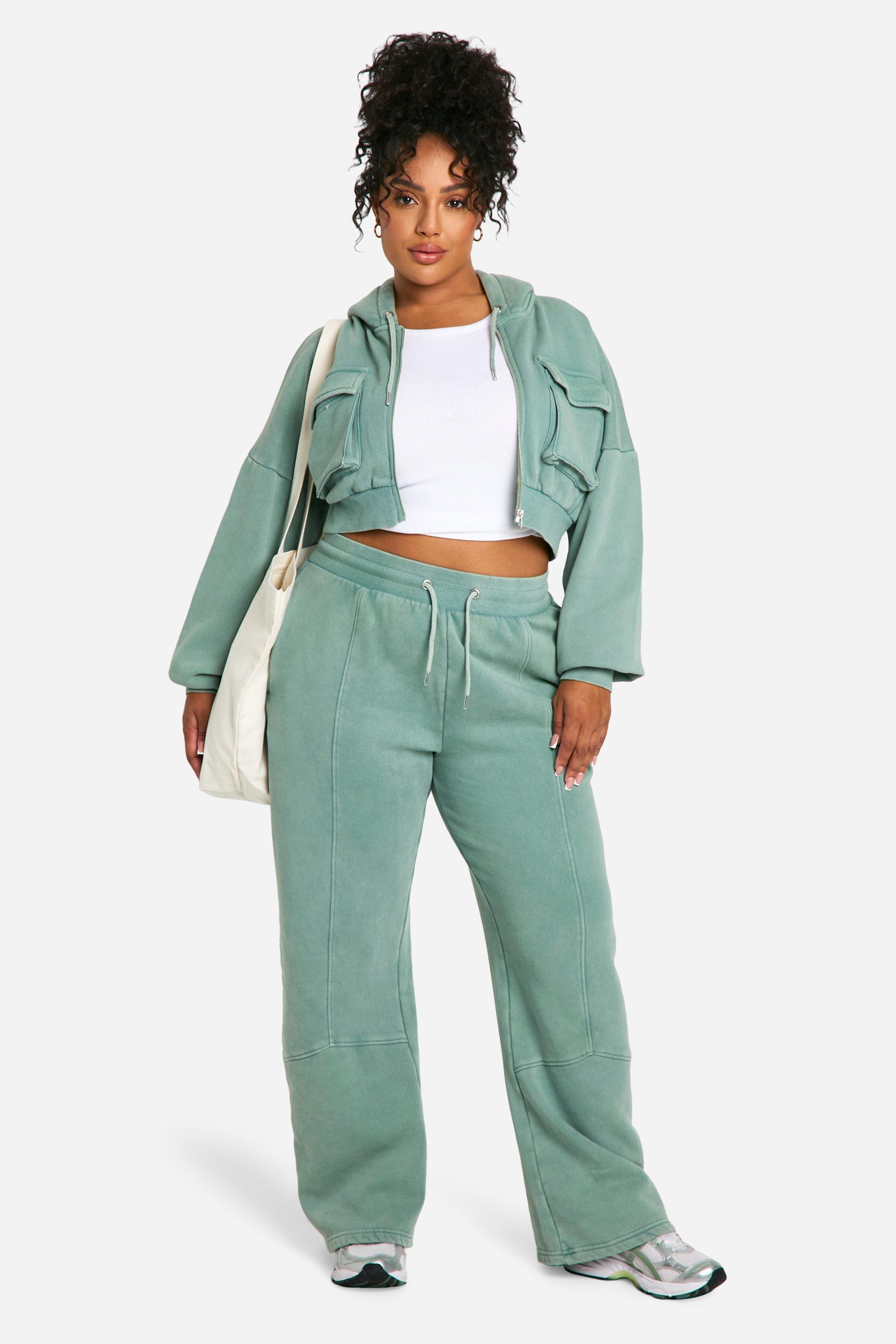 Womens Plus Washed Cargo Pocket Boxy Crop Hooded Tracksuit - Green - 20, Green