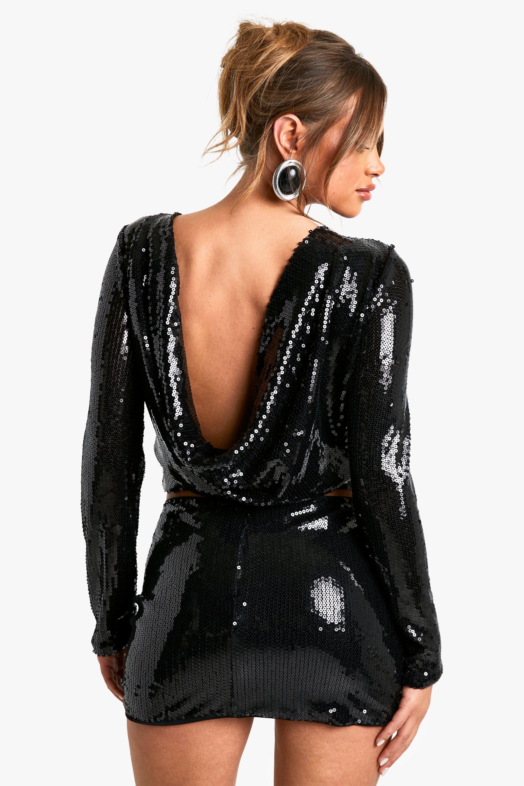 Image of Top a maniche lunghe con scollo a cappuccio sul retro e paillettes, Nero