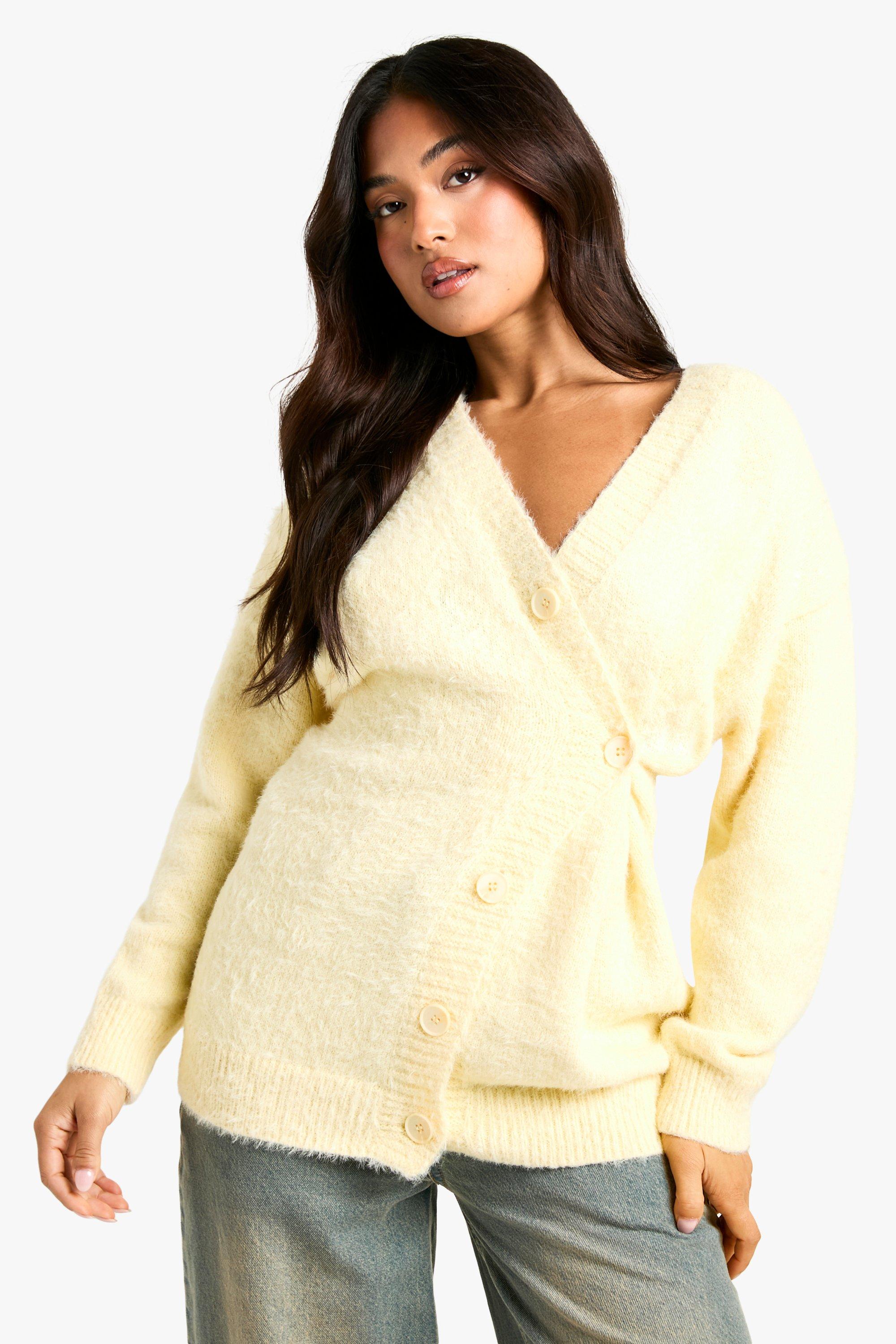 Boohoo Petite Geborstelde Asymmetrische Cardigan Met Knoop Detail, Butter