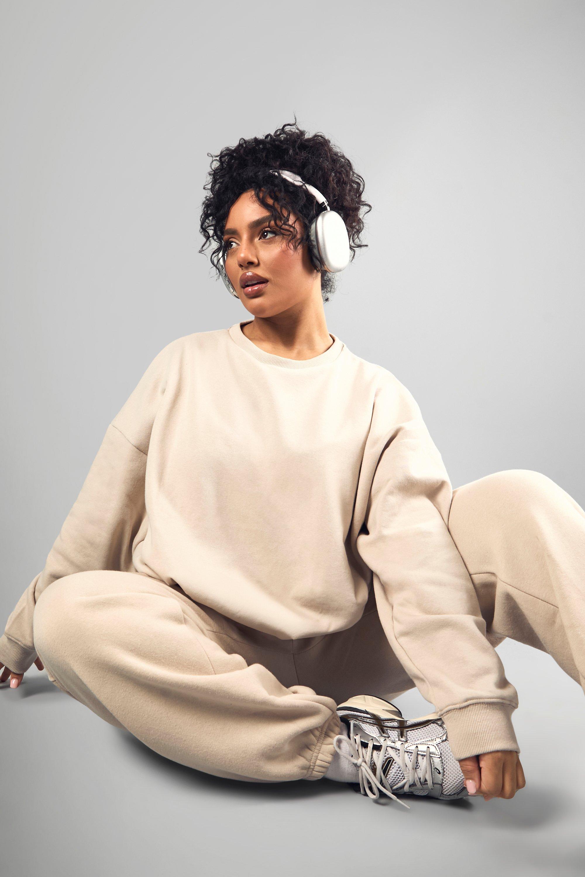 Image of Felpa Plus Size oversize con ricamo Dsgn Studio, Beige