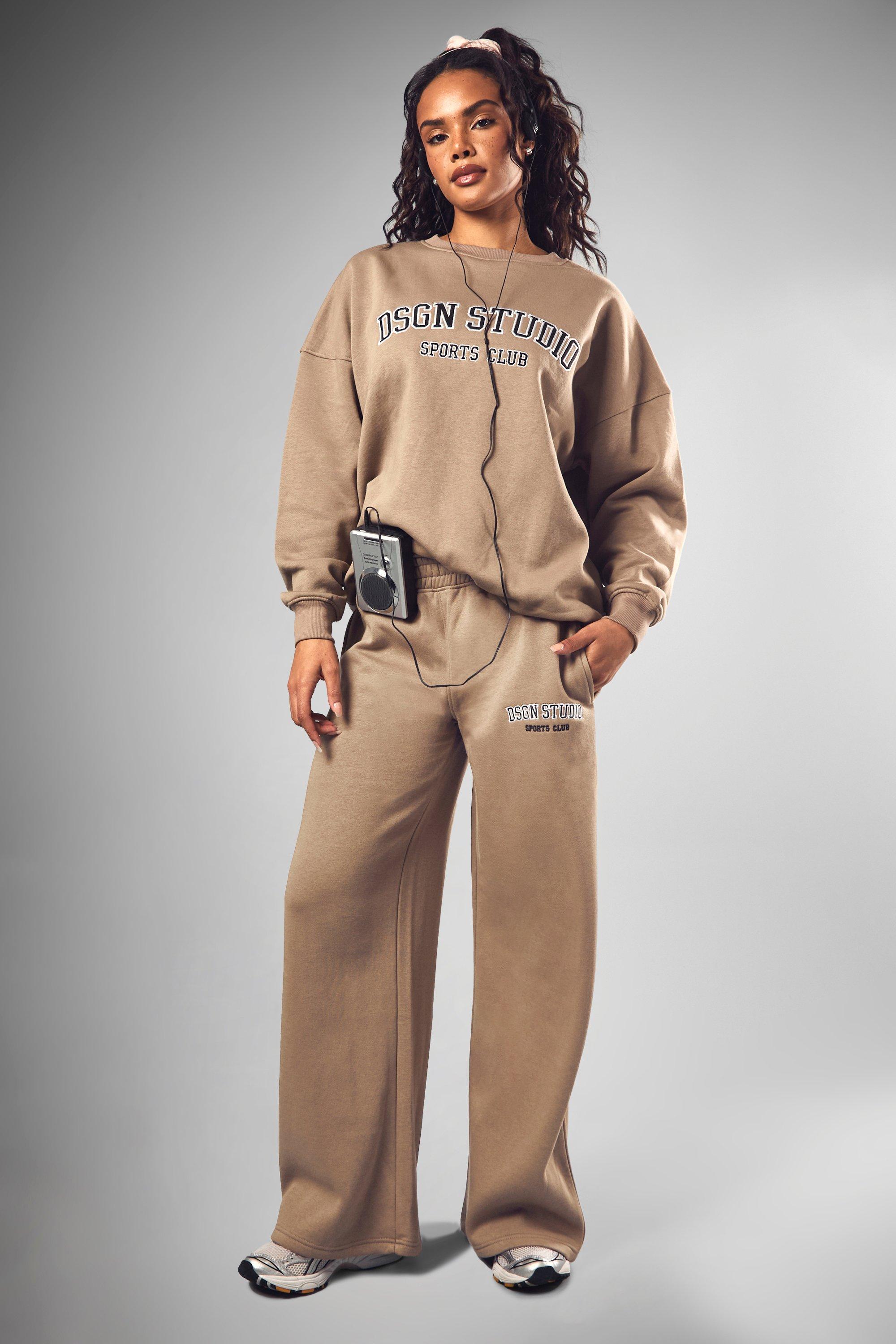 Image of Pantaloni tuta dritti Dsgn Studio con applique, Beige