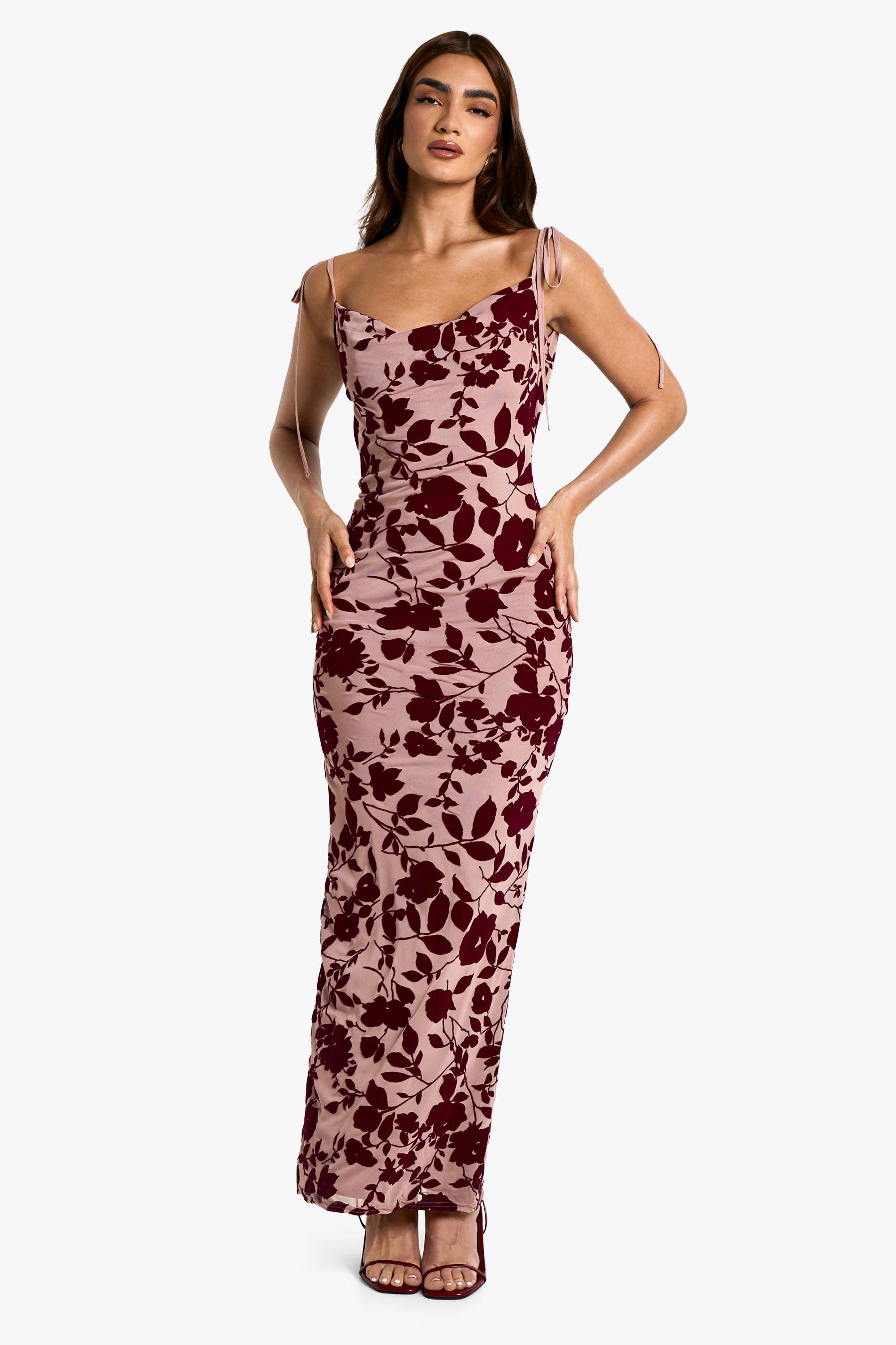 Boohoo Devore Bloemen Maxi Jurk Met Waterval Hals, Plum