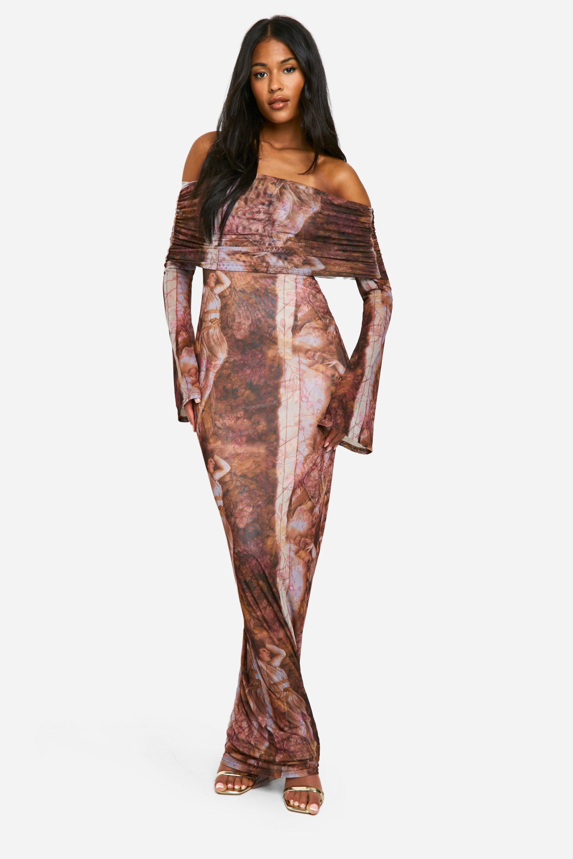 Boohoo Tall Geplooide Renaissance Print Maxi Jurk Met Uitgesneden Hals, Chocolate