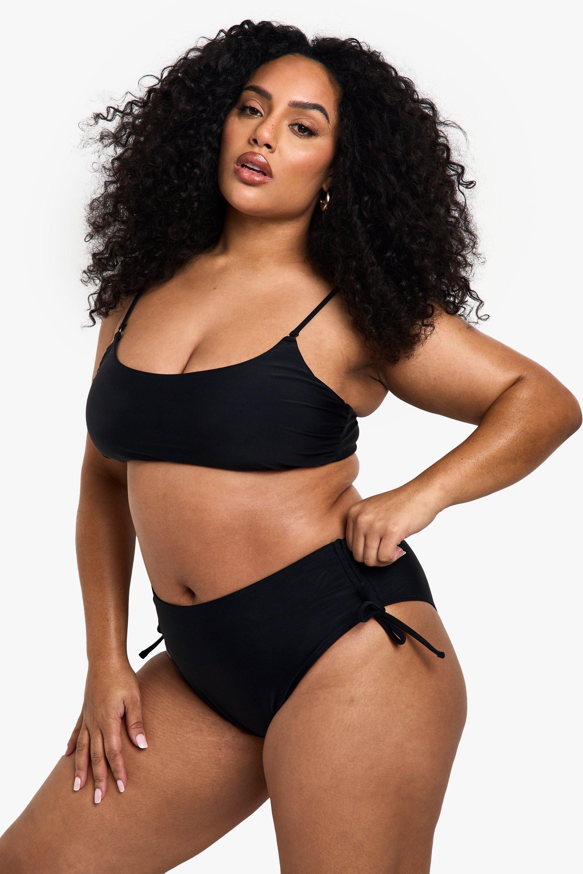 Boohoo Plus Badmode Essentials Bikini Top Met Lage Ronde Hals, Black