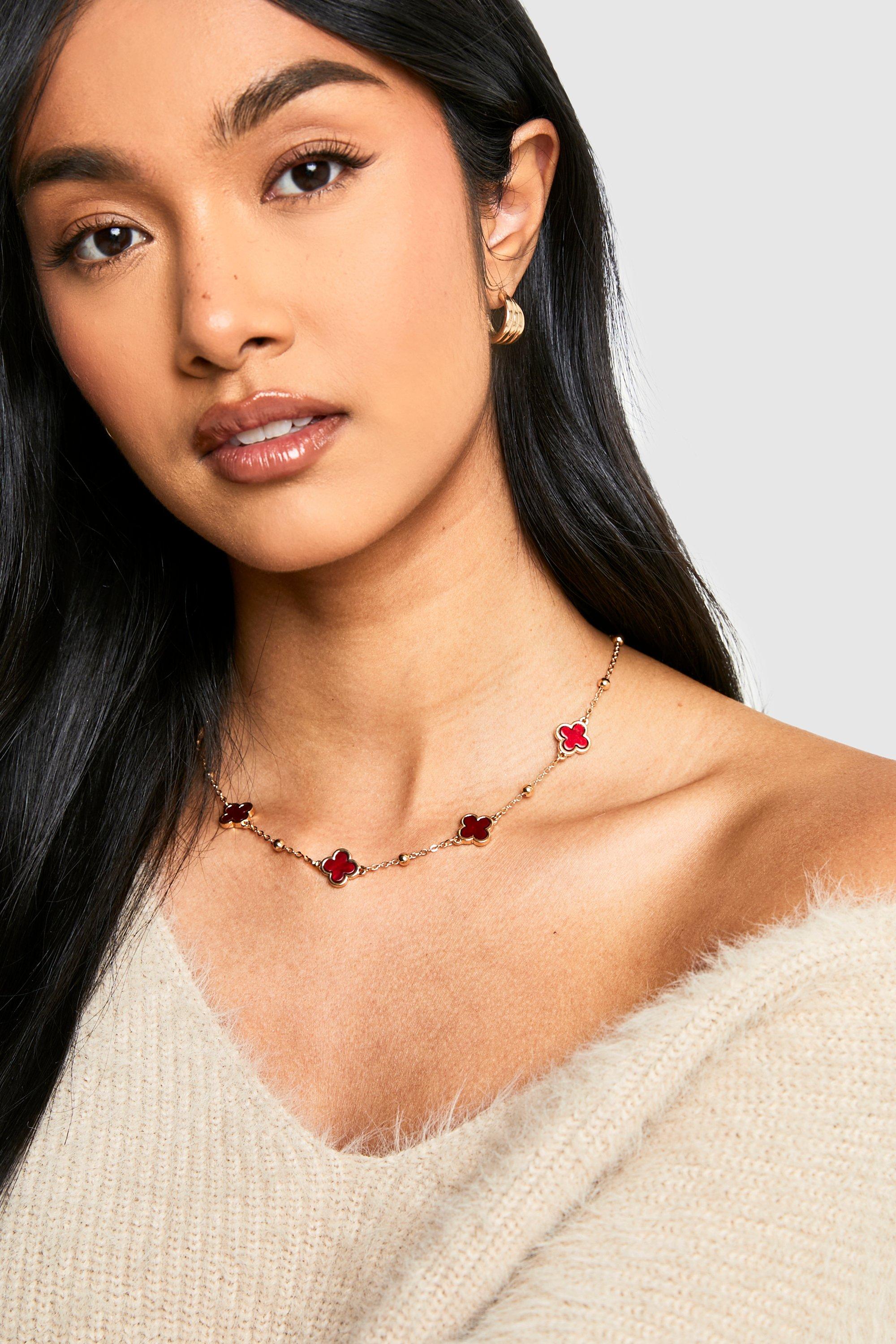 Image of Collana con trifoglio rosso ciliegia, Rosso