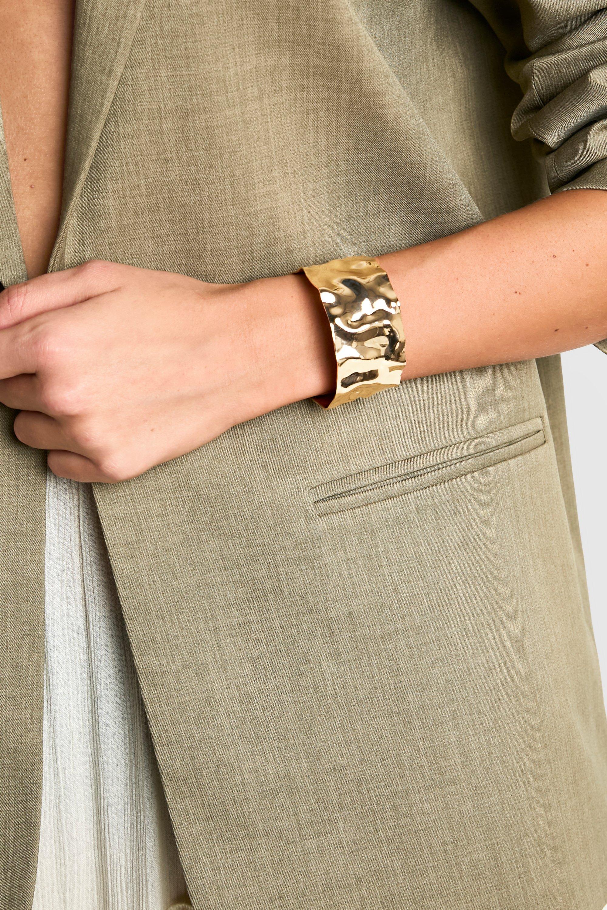 Image of Bracciale Rigido In Metallo Effetto Martellato, Metallics