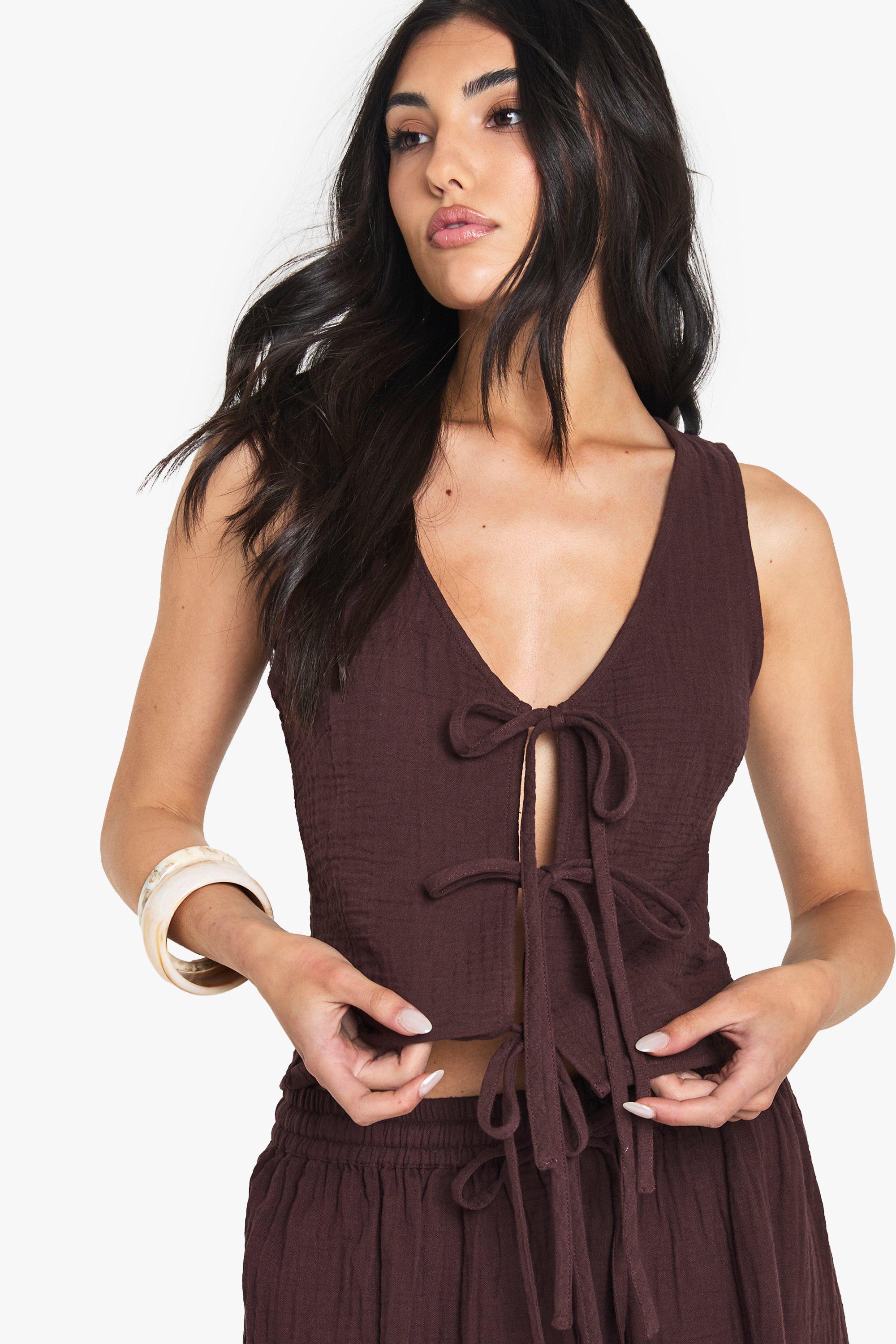Boohoo Mouwloze Kaasdoek Top Met Strik, Chocolate