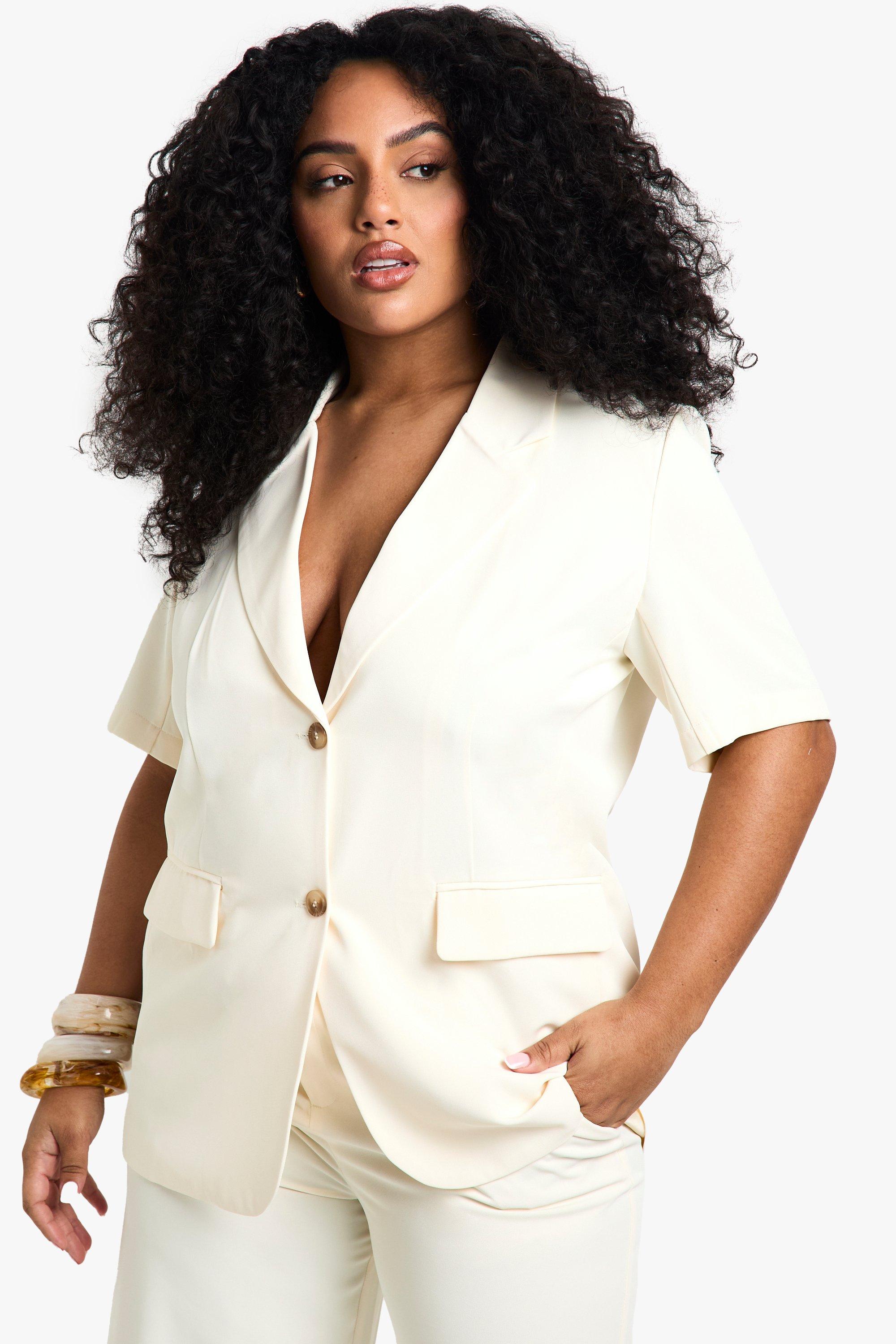 Boohoo Plus Getailleerde Geweven Blazer Met Korte Mouwen, Cream