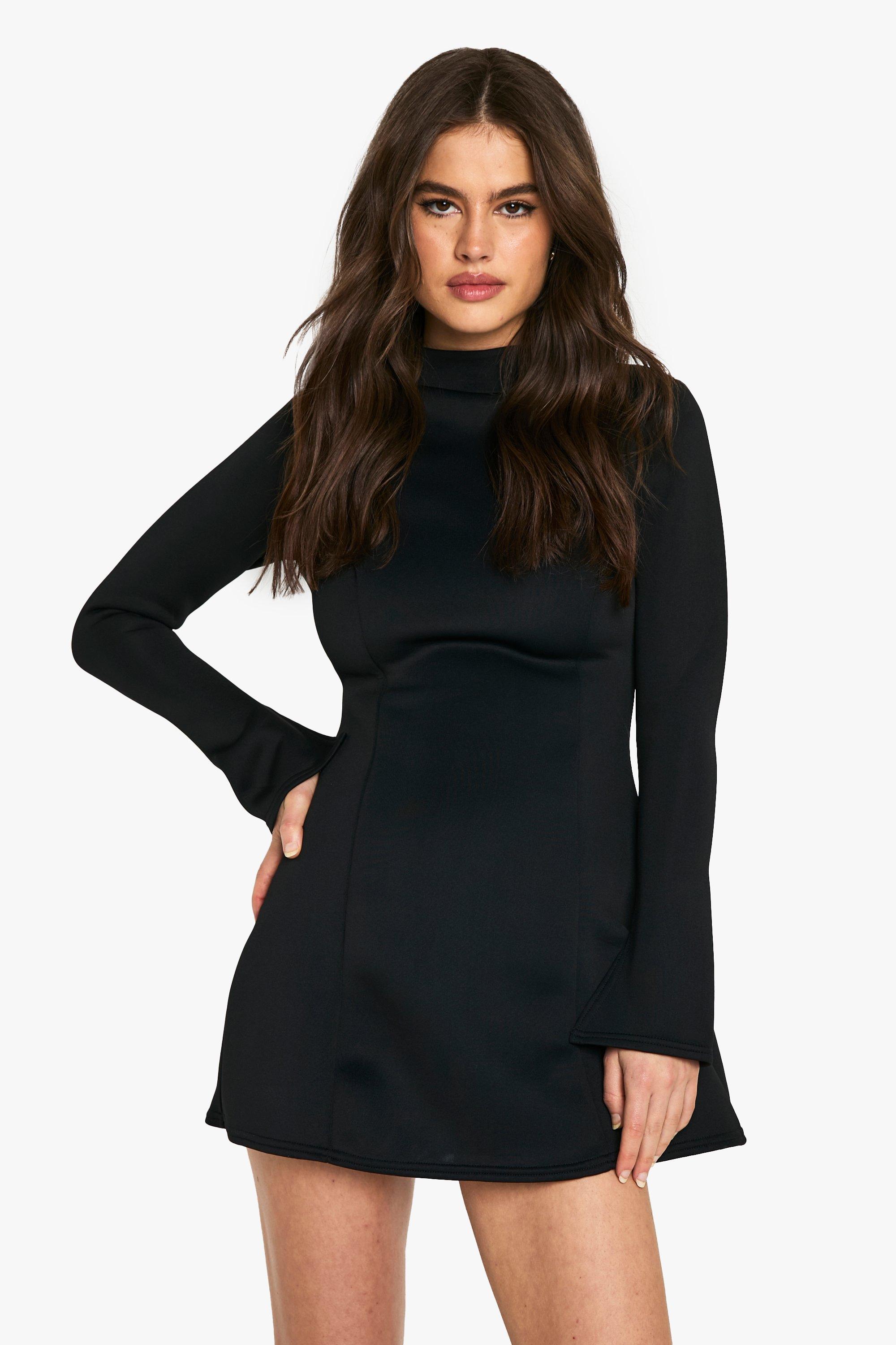 Boohoo Getailleerde Mini Jurk Met Hoge Hals En Wijde Mouwen, Black