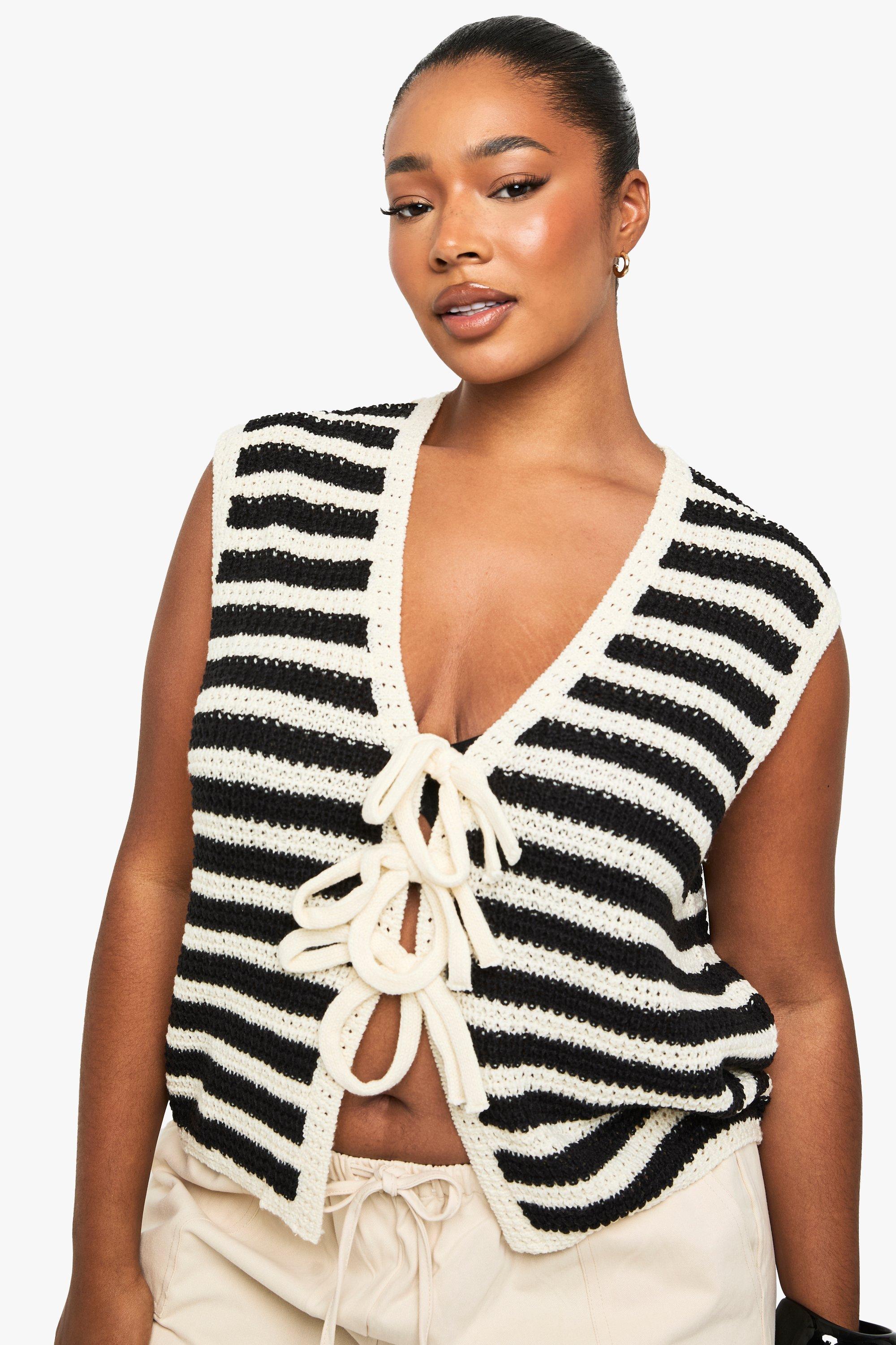 Boohoo Plus Gestreepte Gilet Met Strik, Black