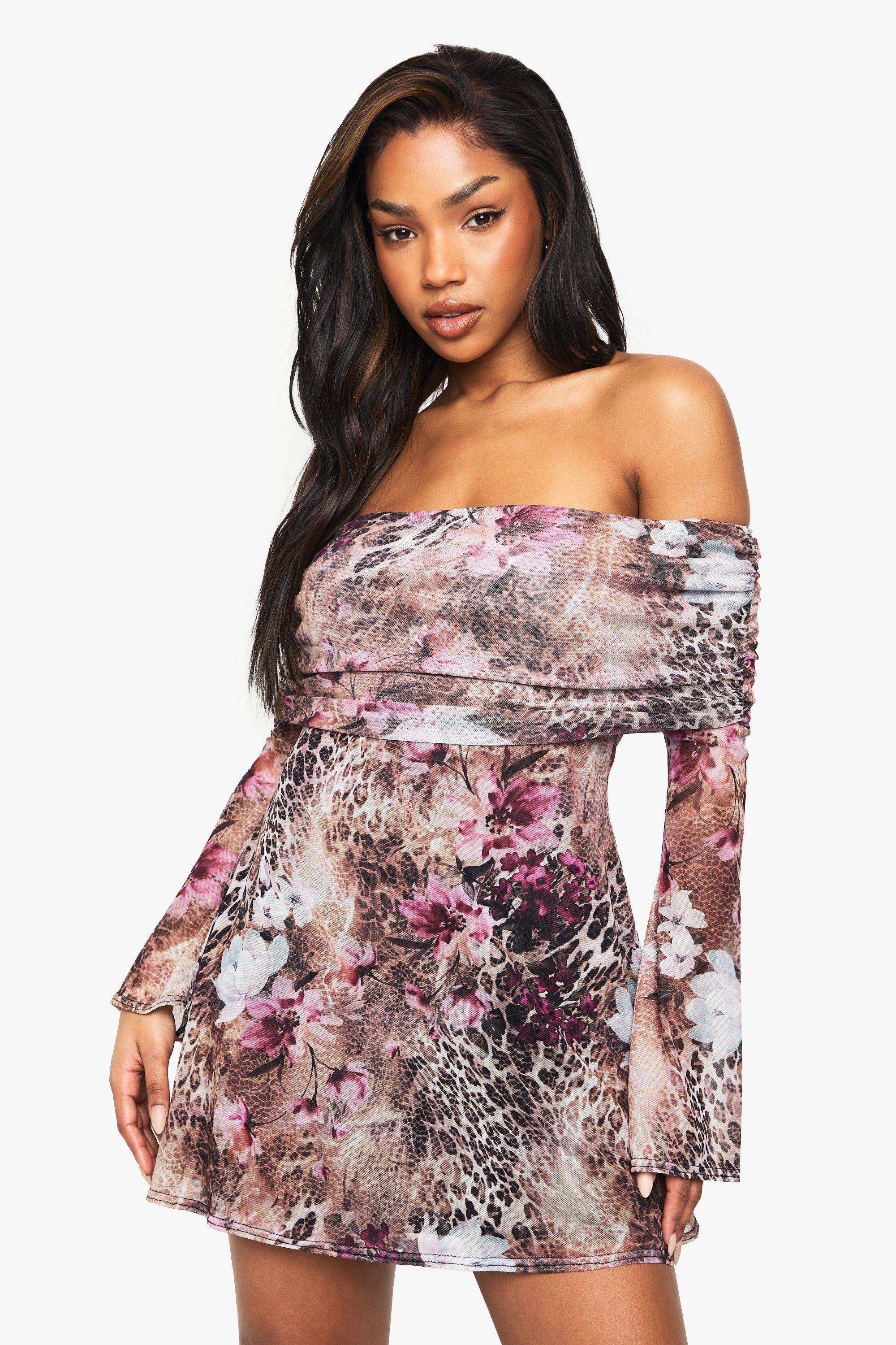 Boohoo Mesh Off Shoulder Mini Jurk Met Print, Brown