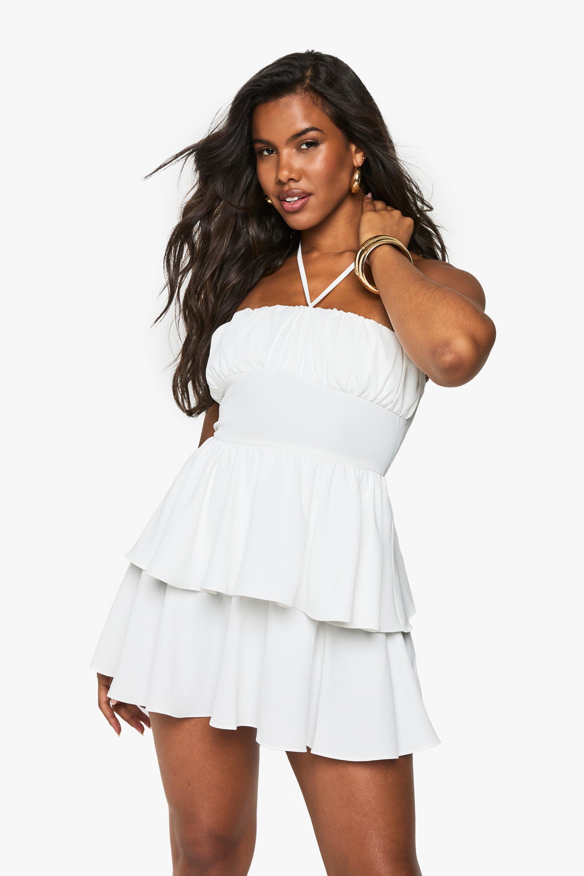Boohoo Skater Jurk Met Halter Neck En Geplooide Buste, White