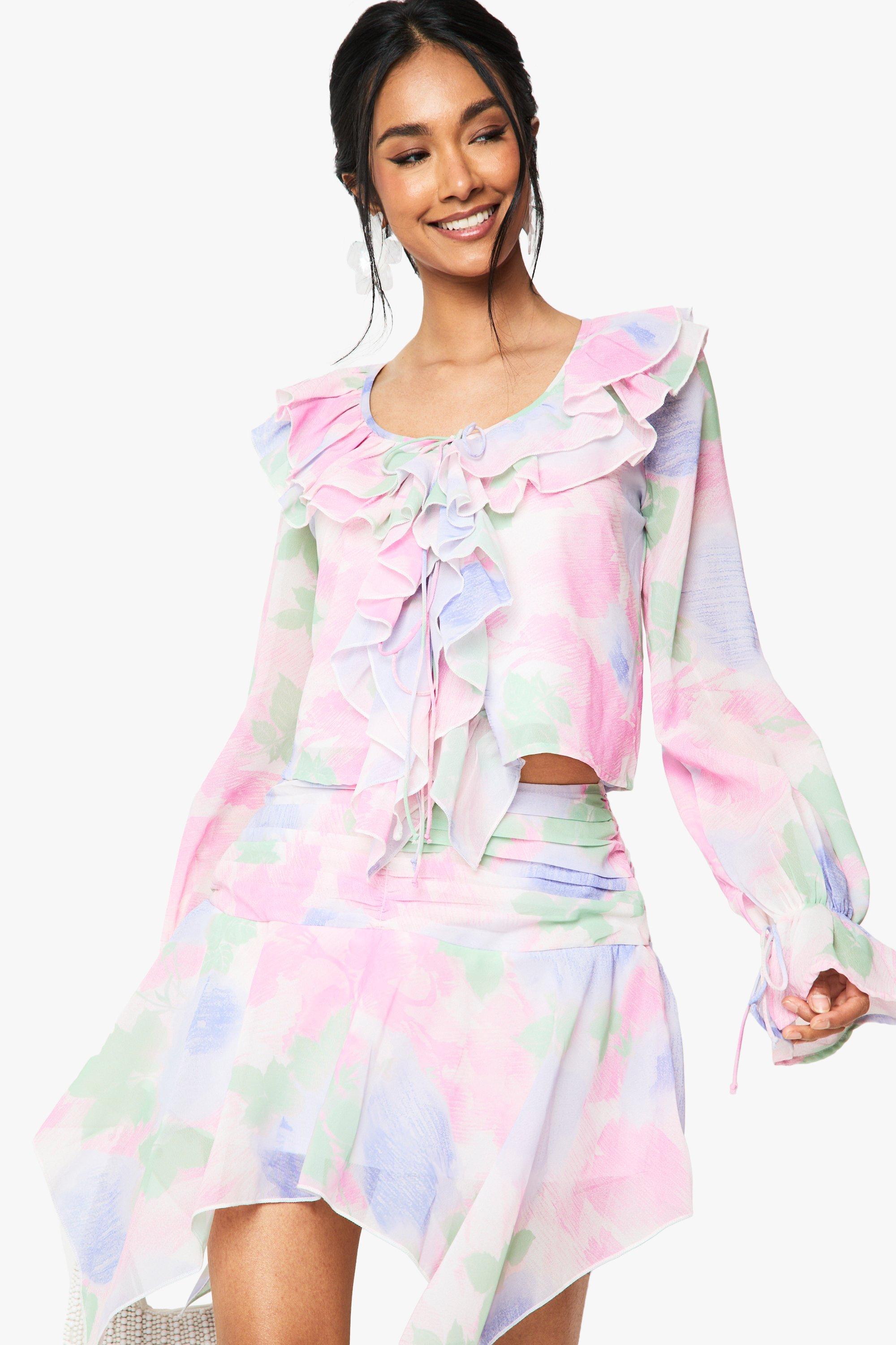 Boohoo Chiffon Bloemenprint Mini Rokje Met Zakdoekzoom, Blush