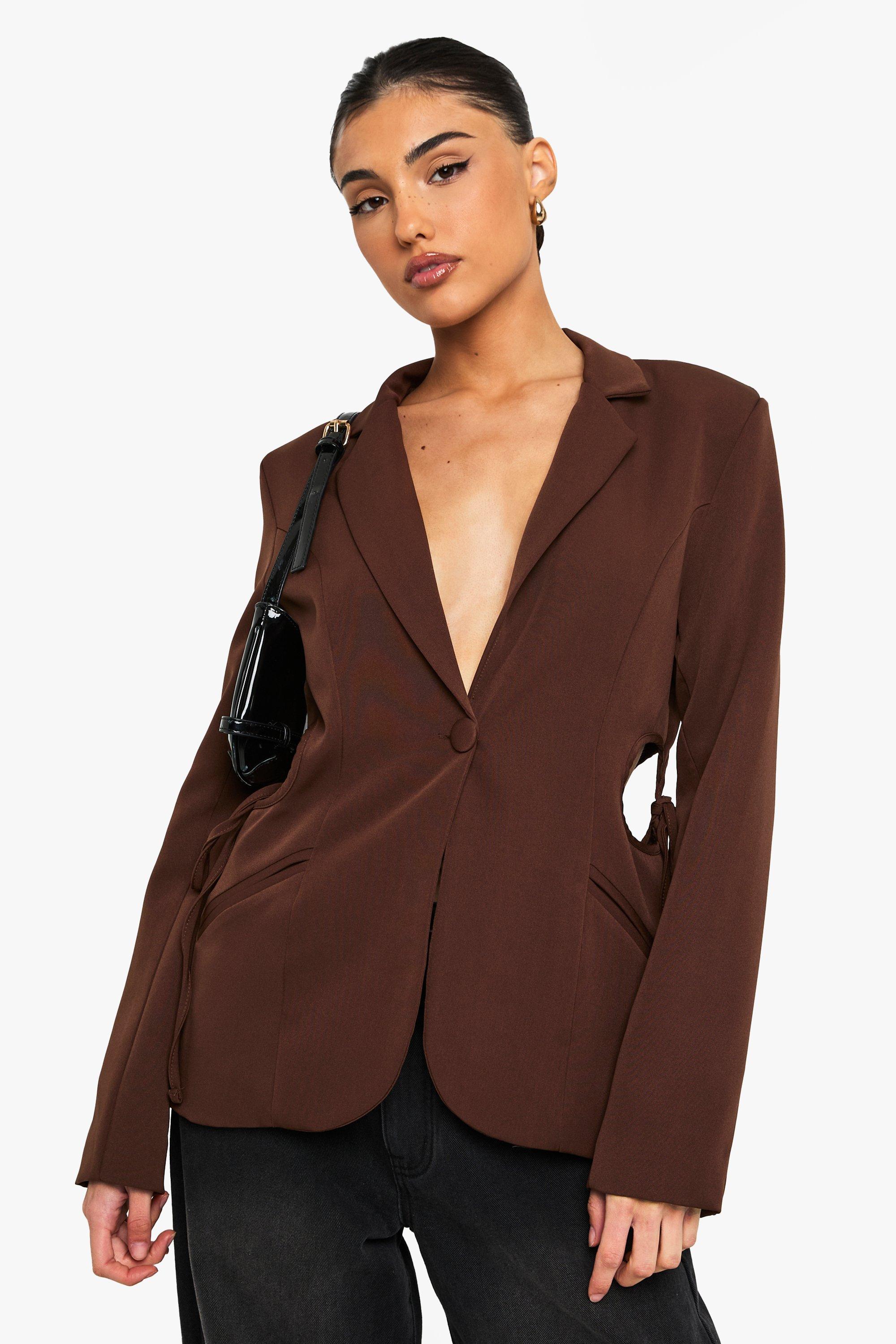 Boohoo Getailleerde Blazer Met Uitsnijding, Chocolate