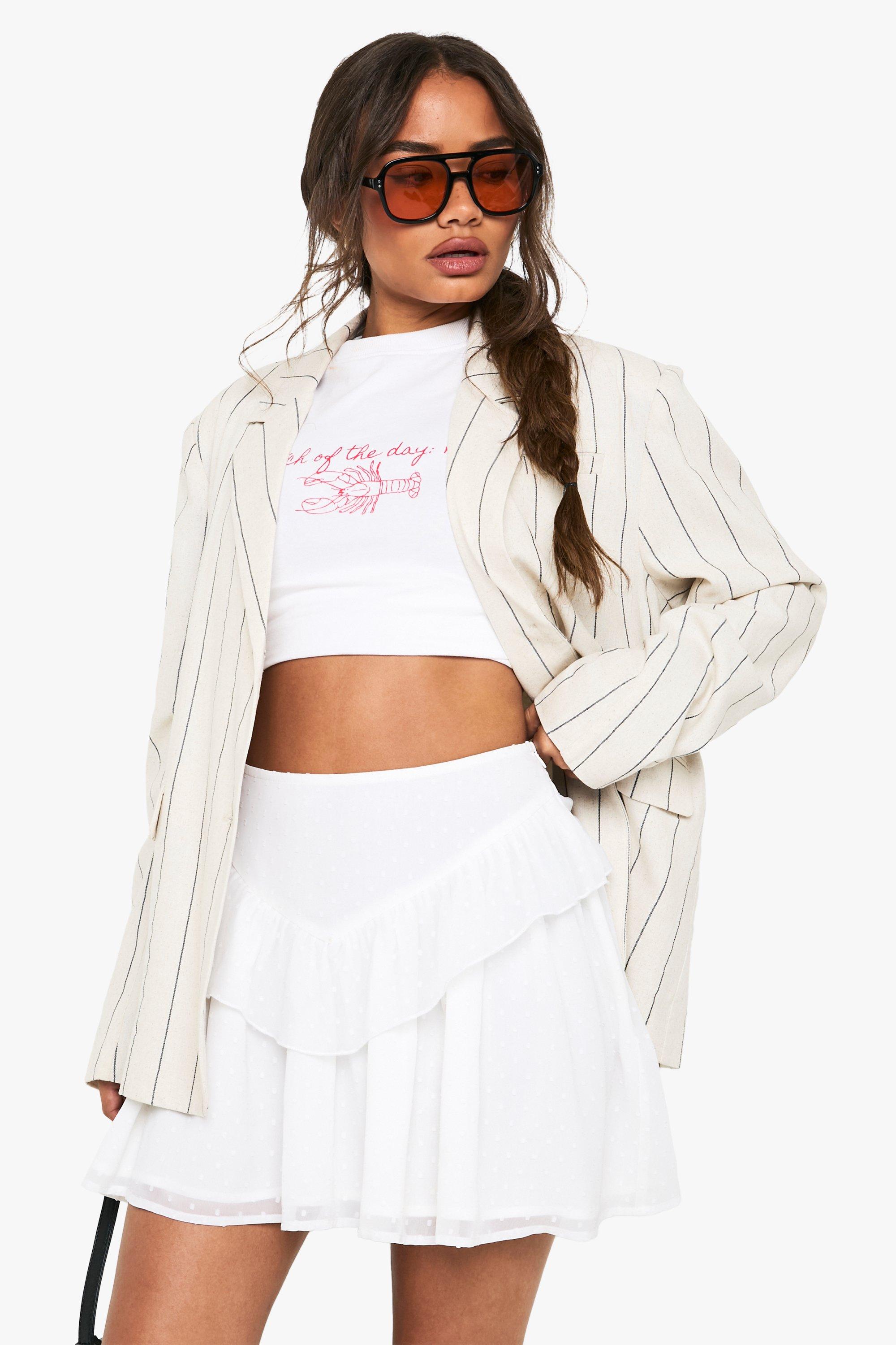 Boohoo Dobby Chiffon Mini Rokje Met Ruches, White