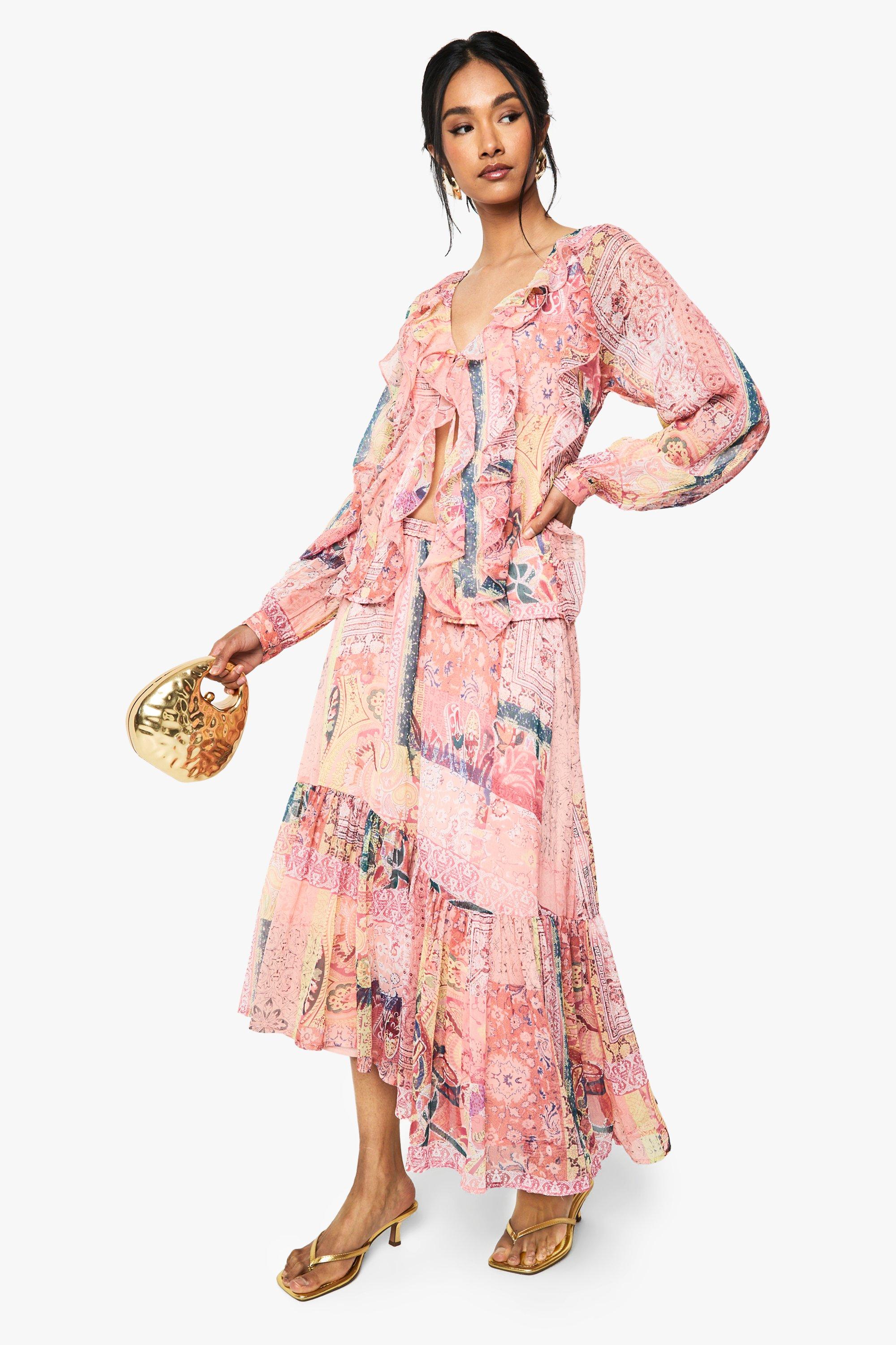Boohoo Chiffon Paisley Maxi Rok Met Laagjes, Multi