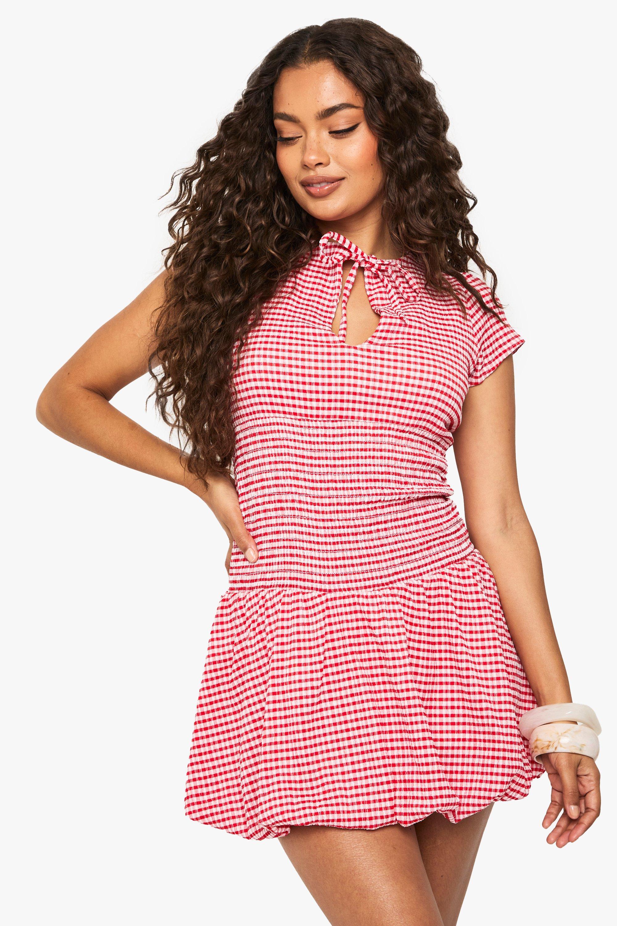 Boohoo Gingham Sleutelgat Mini Jurk Met Textuur En Geplooide Taille, Red