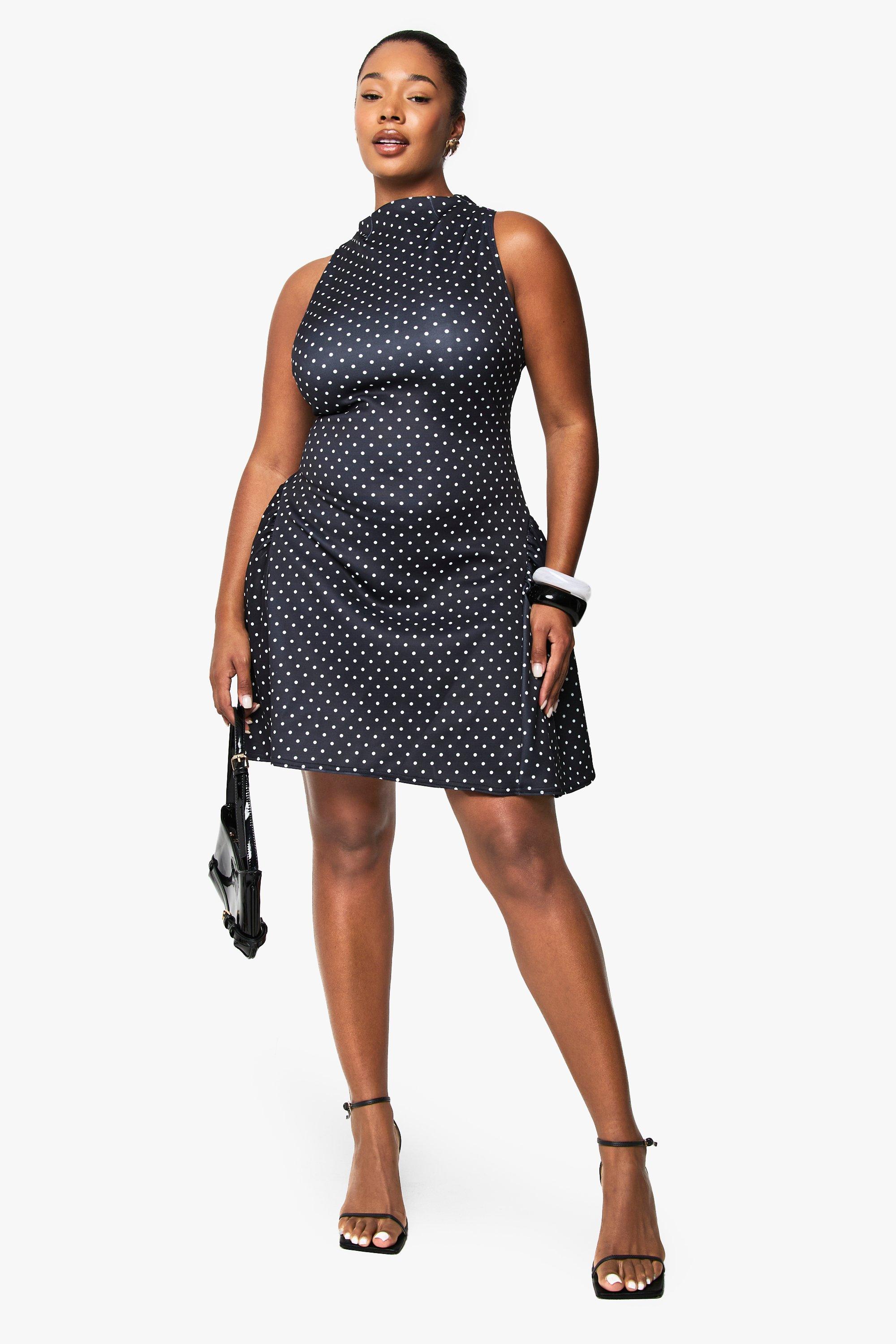 Boohoo Plus Skater Jurk Met Stippen, Black