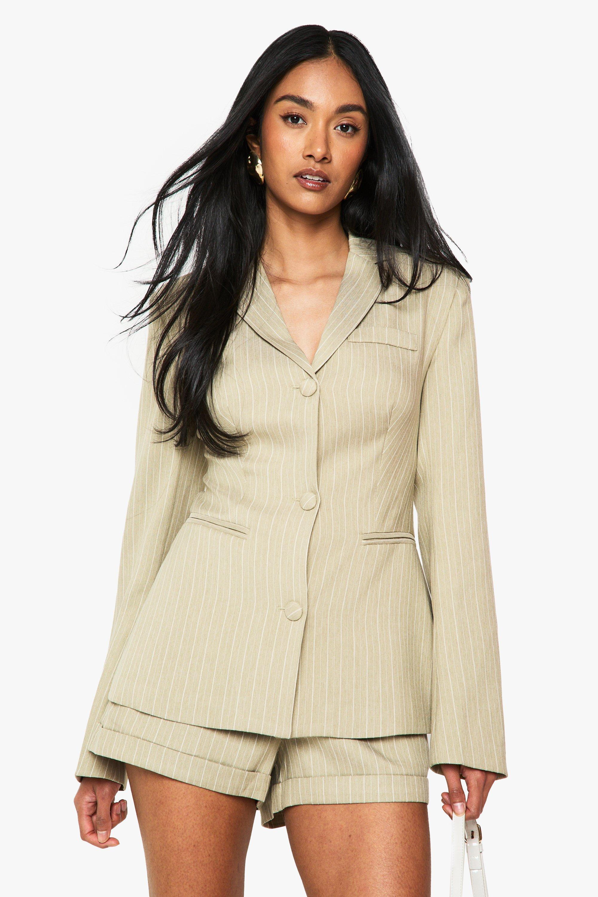 Boohoo Getailleerde Blazer Met Krijtstrepen En Knoop Detail, Taupe