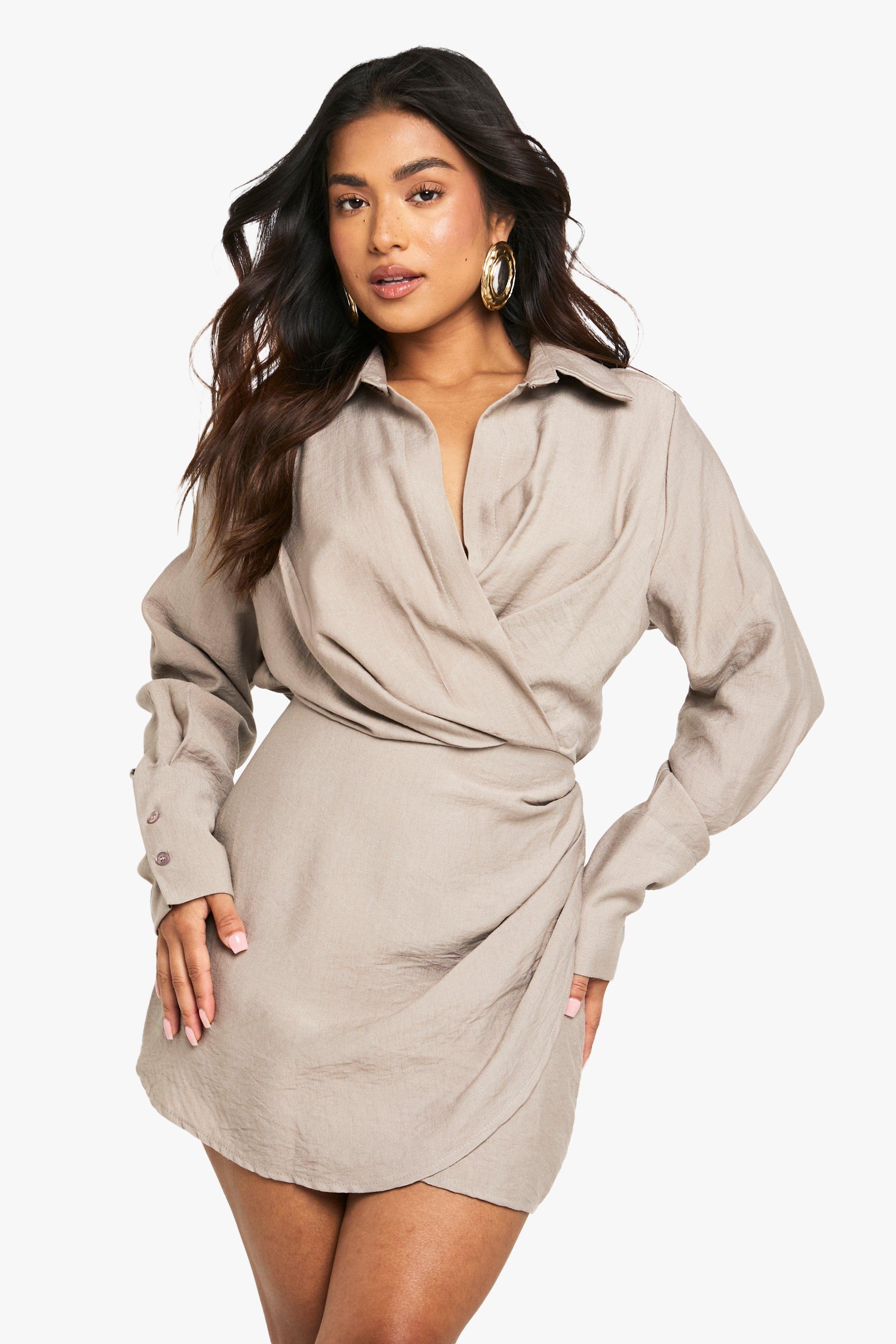 Image of Vestito camicia Petite a incrocio con colletto, Beige