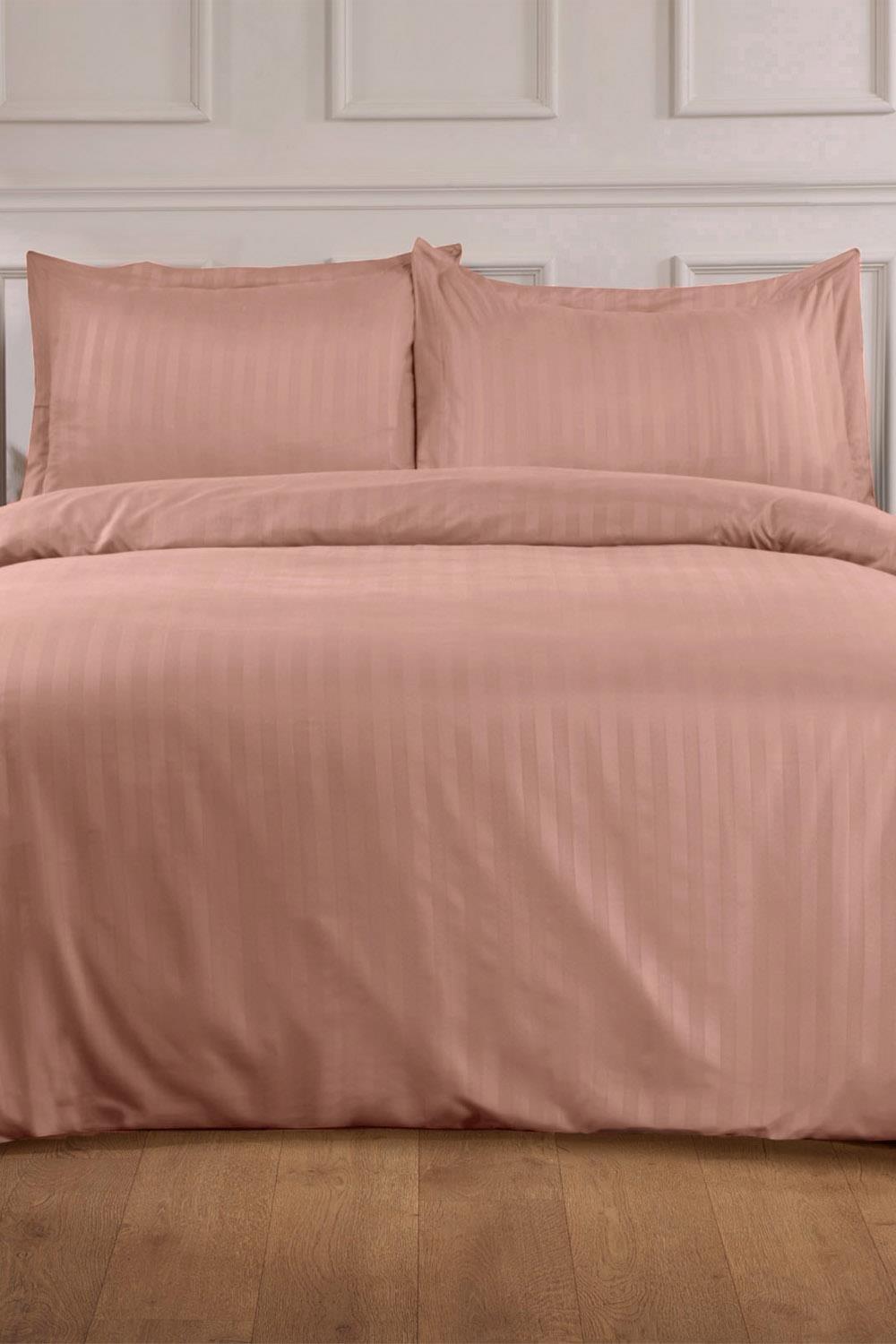 Satin Stripe Quilt Duvet Cover With Pillowcase Set