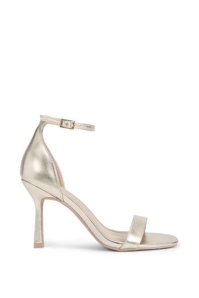 'Farley'  Heels