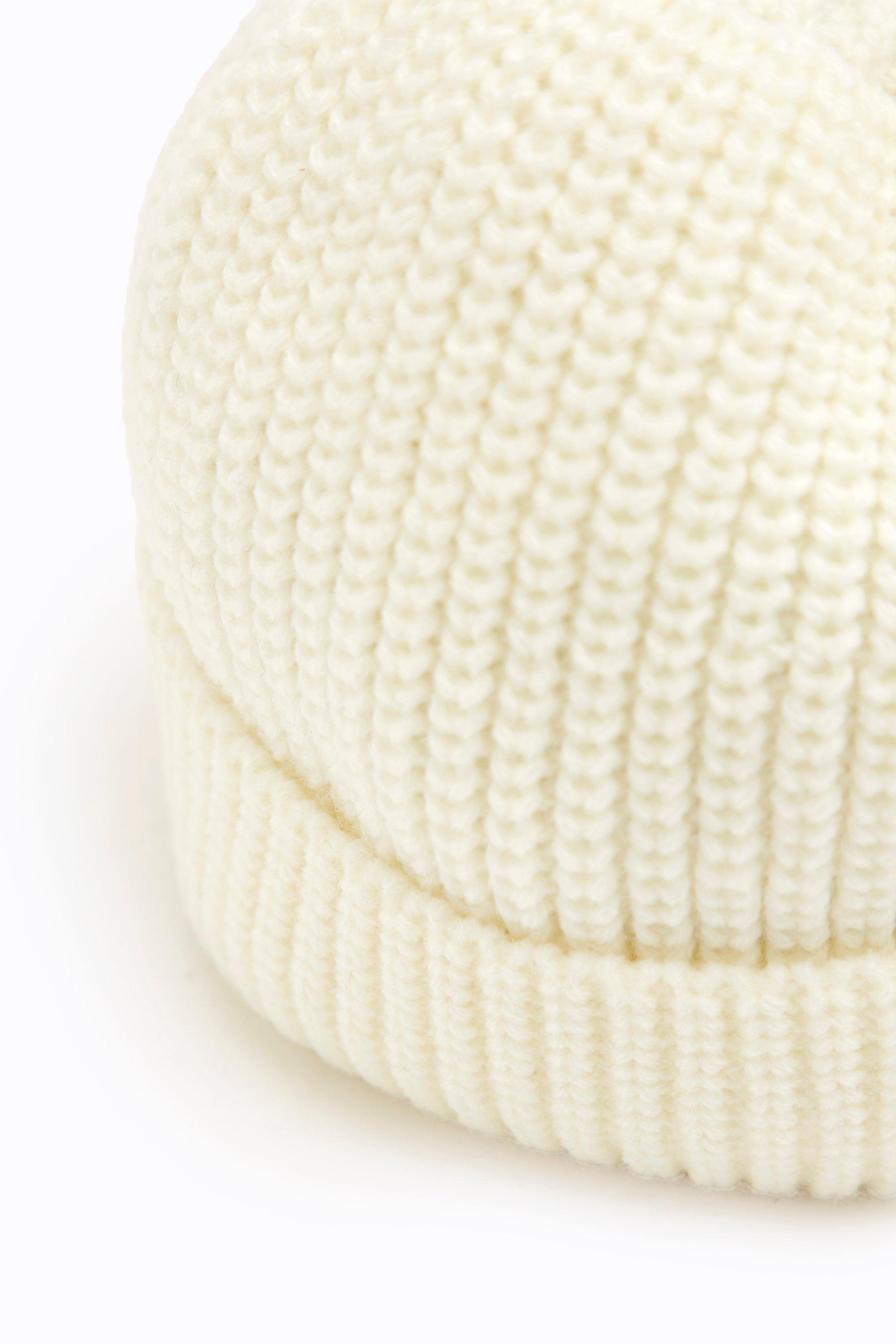 fisherman beanie white