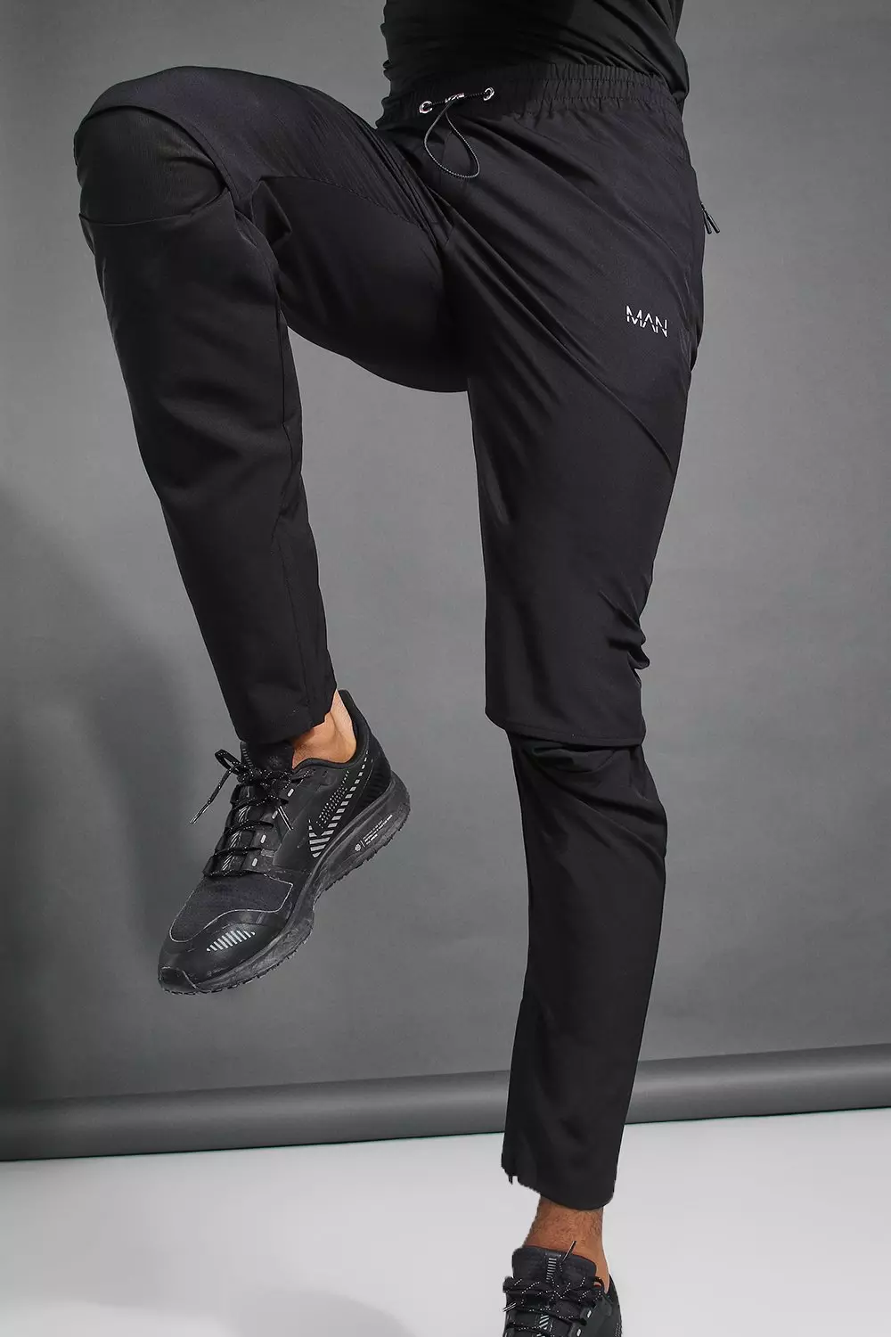 Men's Black Fitted Gym Joggers - Slim Fit Tracksuit Bottoms – Frontside  Sportswear
