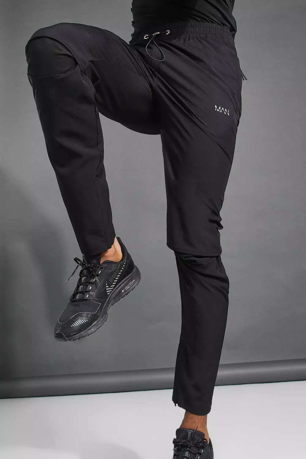 Man Active Gym Tapered Fit Sweatpants