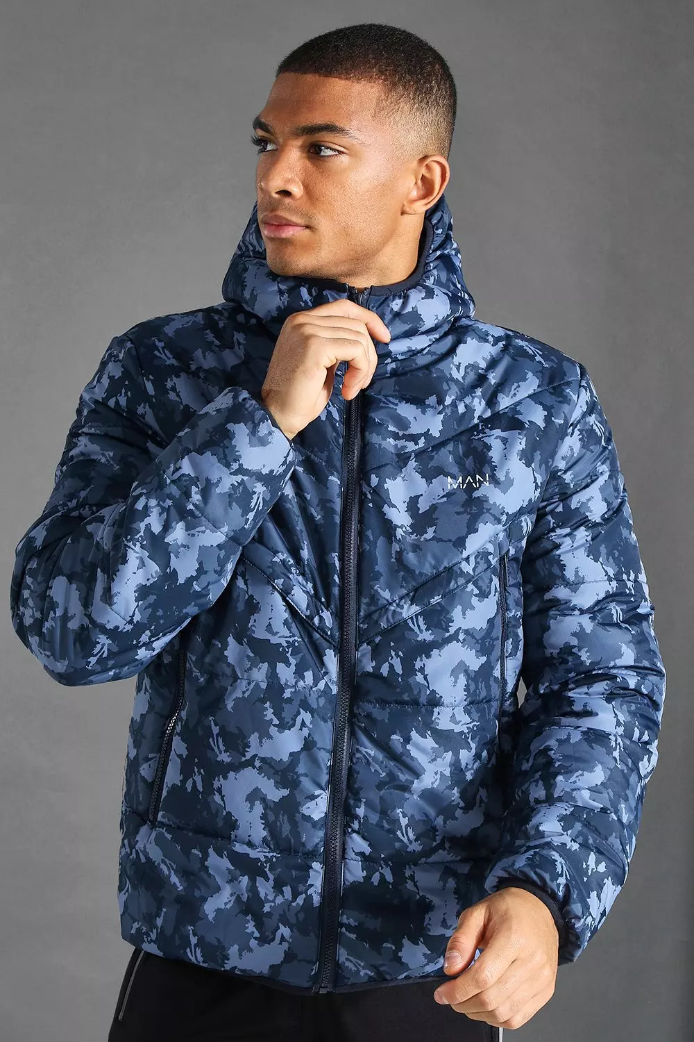 Man Active Camo Puffer Jacket