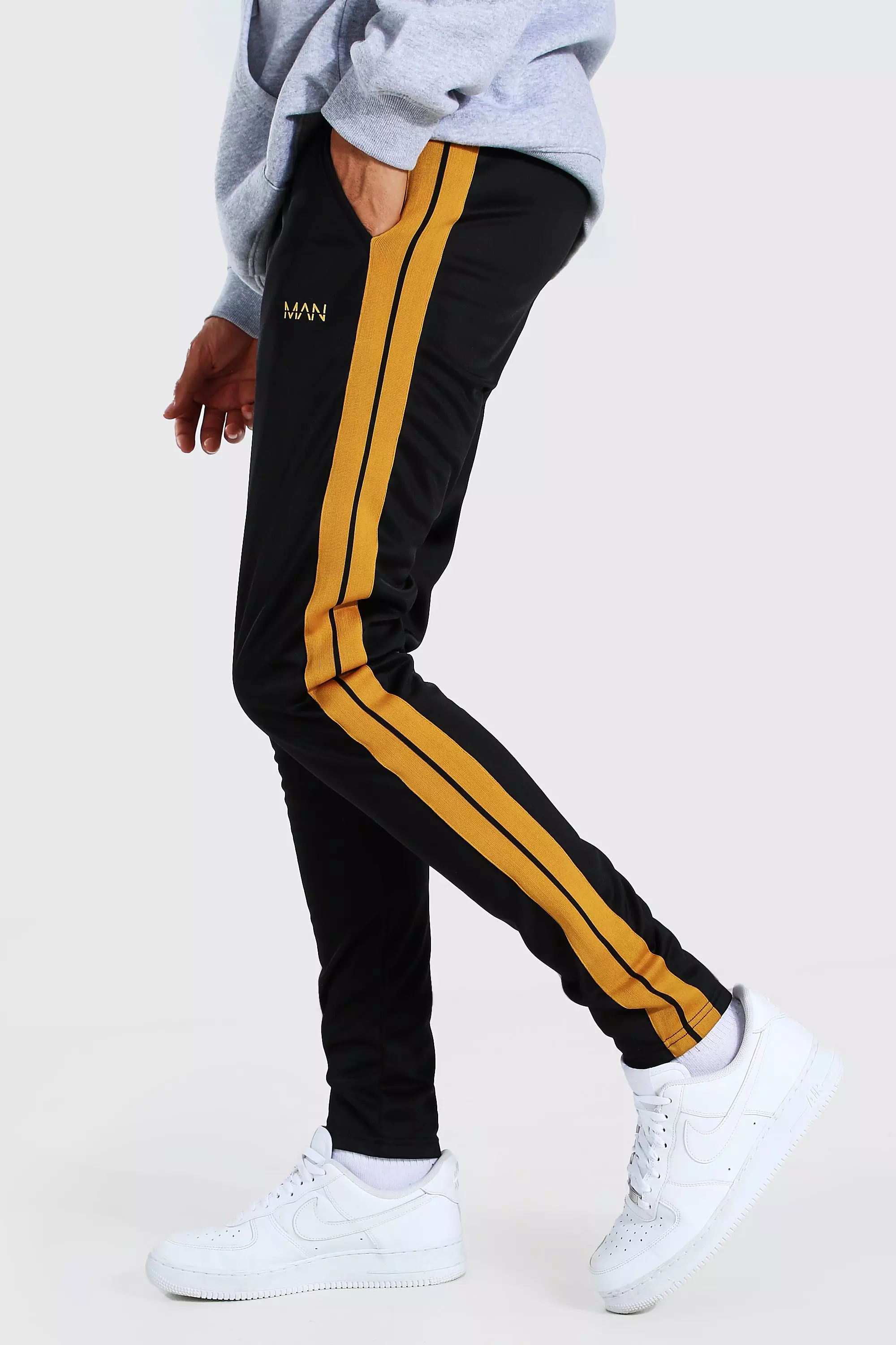 Men's hot sale tricot joggers