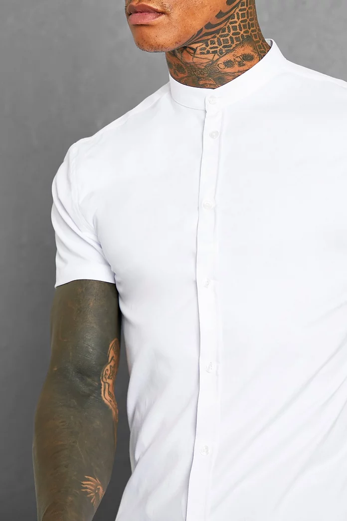 Muscle Fit Grandad Collar Short Sleeve Shirt