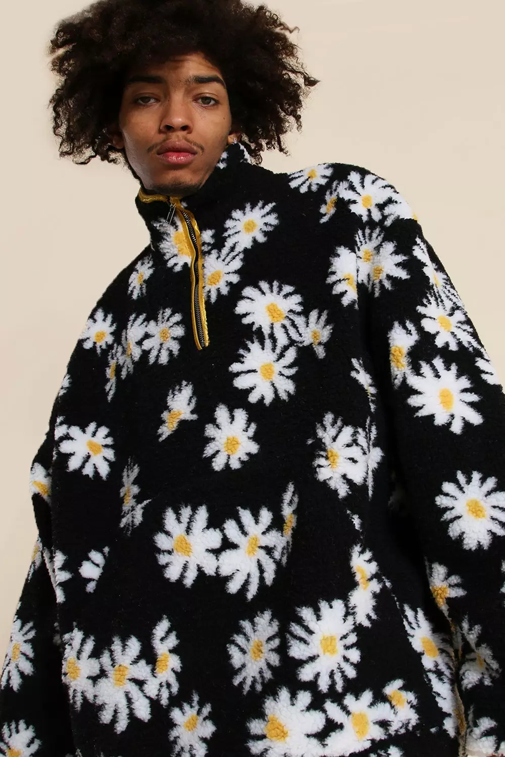 Oversized Daisy Borg Zip Funnel Neck Fleece