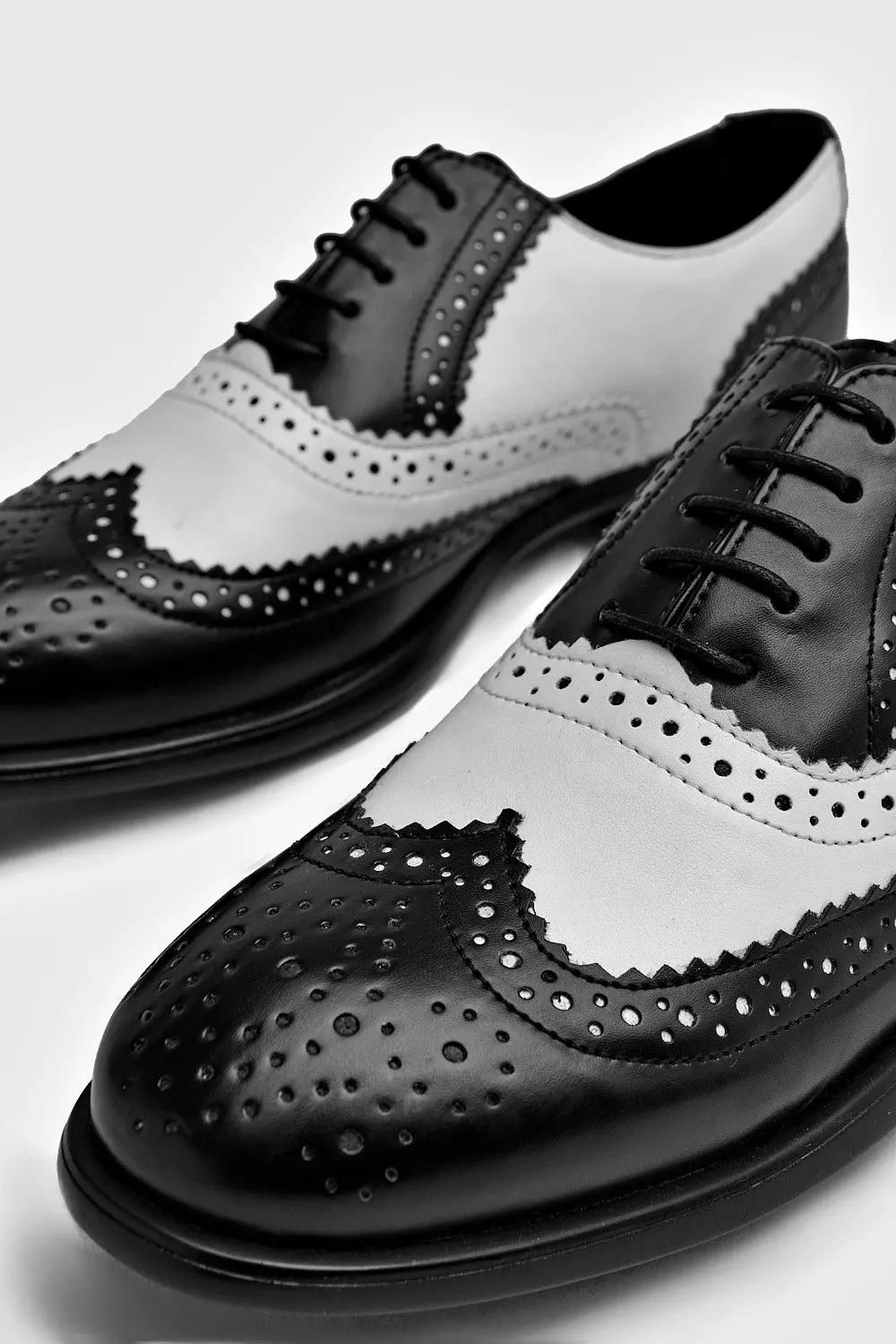 Ladies black and white 2024 brogues