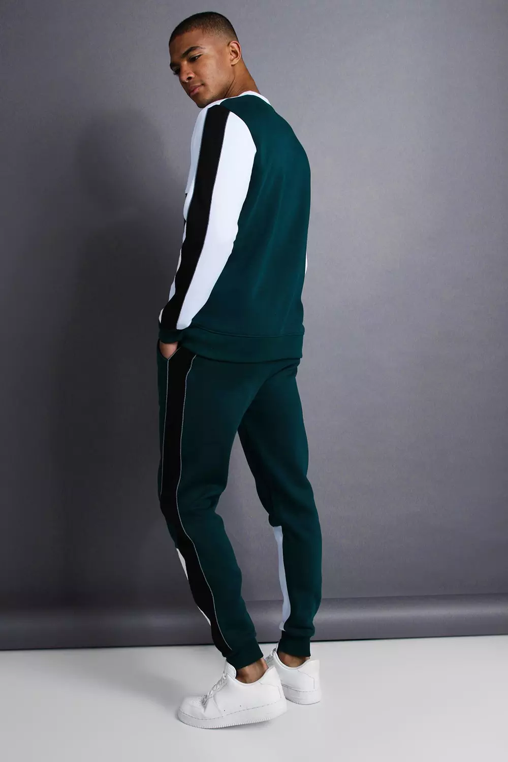 Tight fit clearance tracksuit