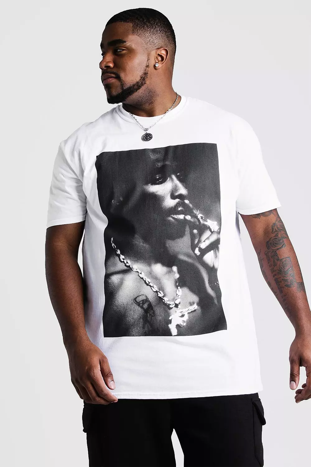 diamant ejer tørre Plus Size Tupac License T-Shirt | boohooMAN USA