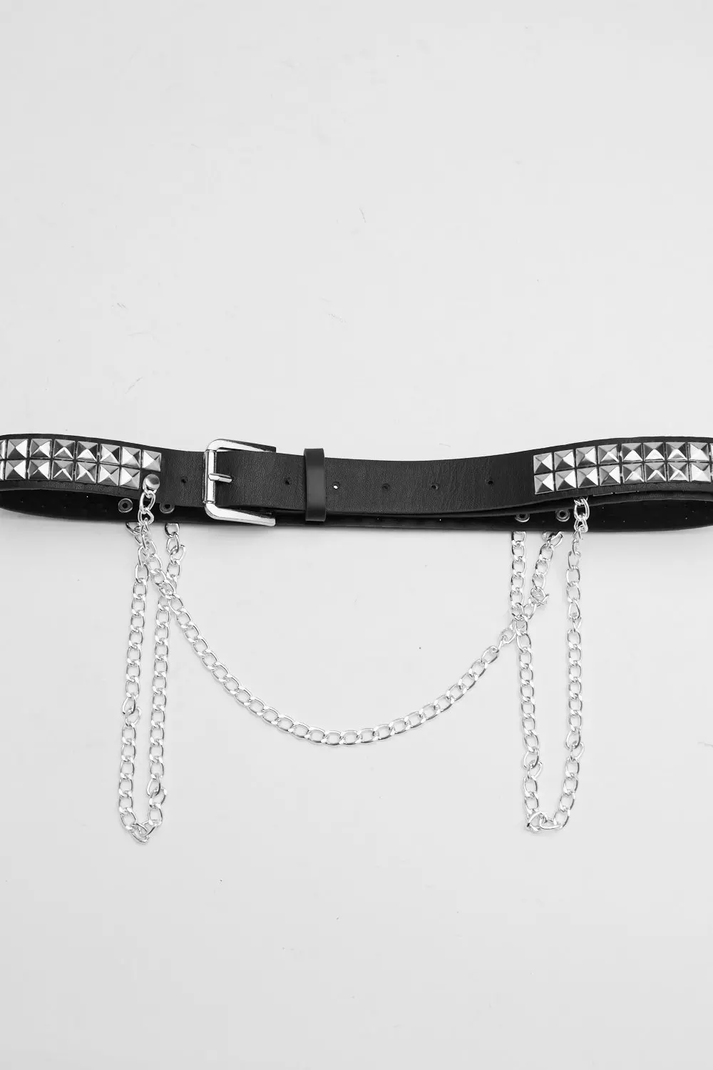 Studded hot sale chain belt