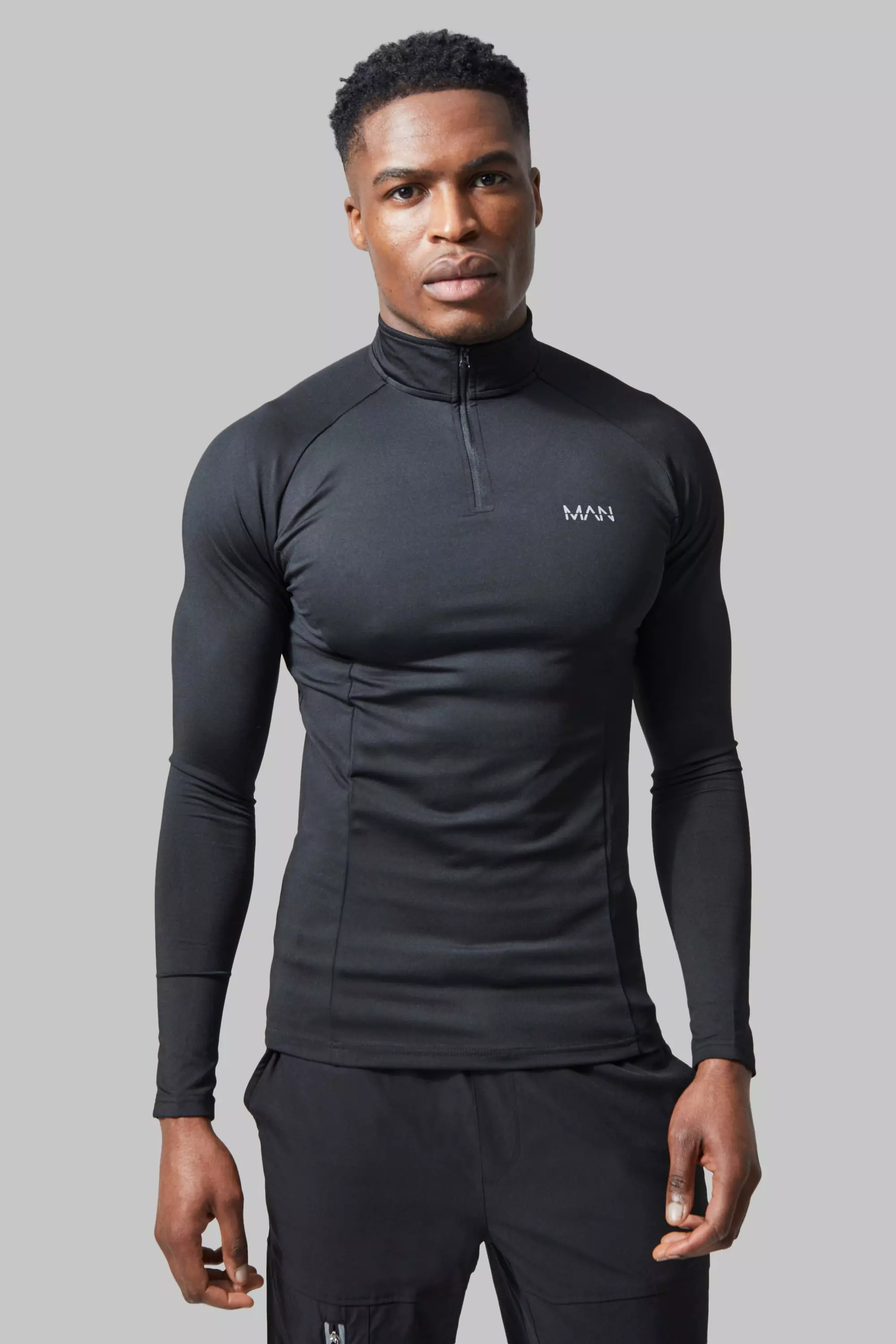 Man Active Gym Raglan Muscle Fit 1/4 Zip Top