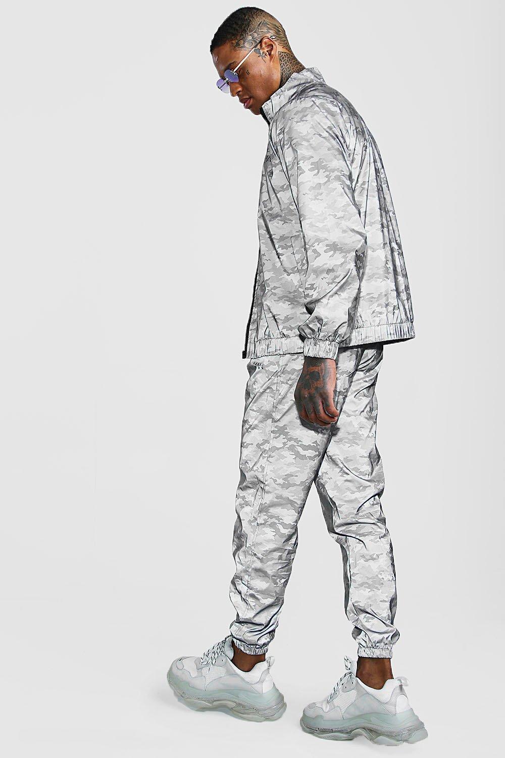 boohooman reflective joggers