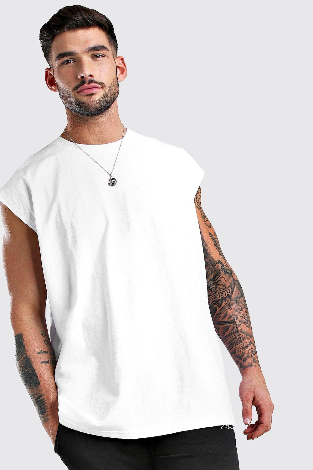 sleeveless tee