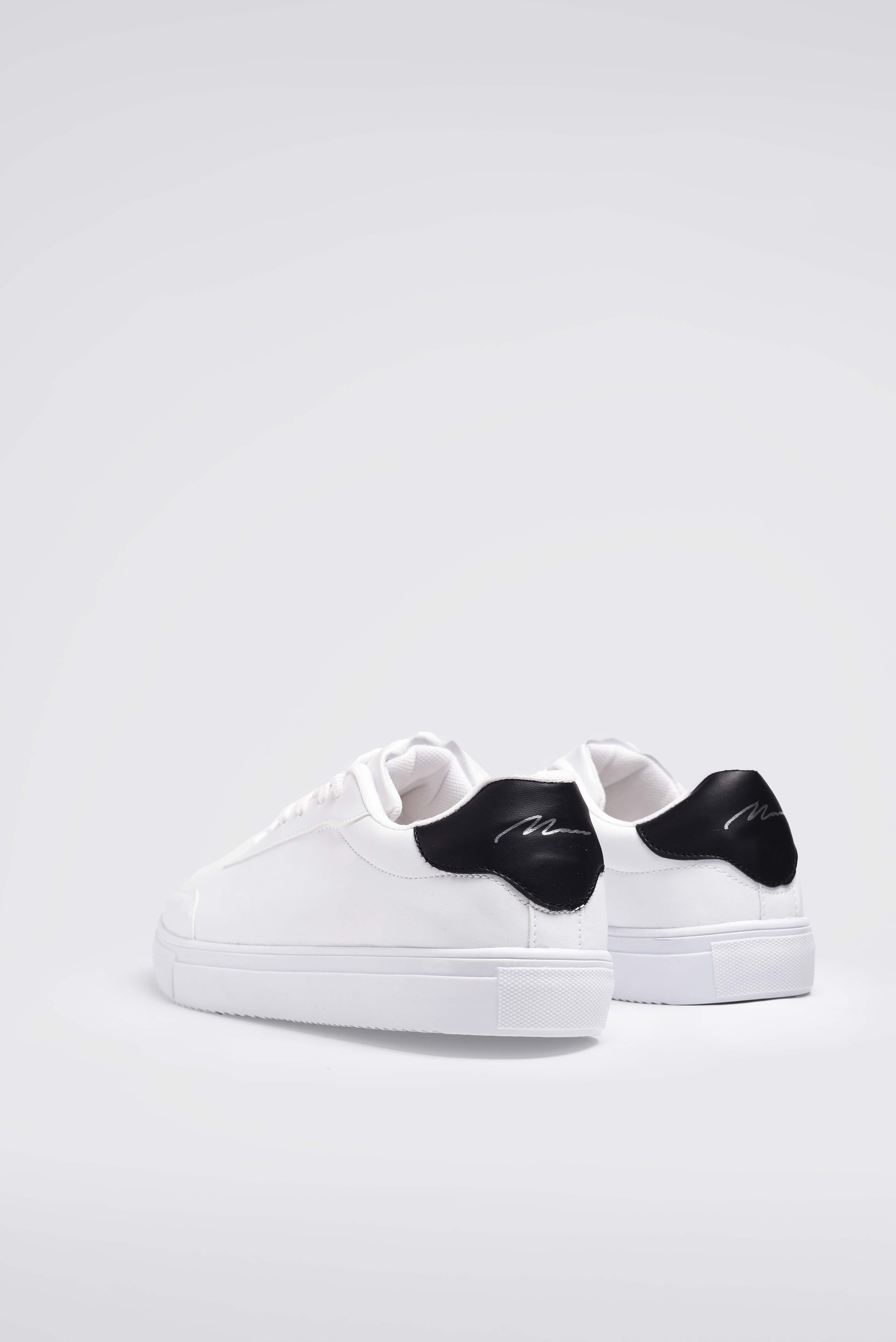 

Кроссовки на каблуках на шнуровке с хлястиком, White