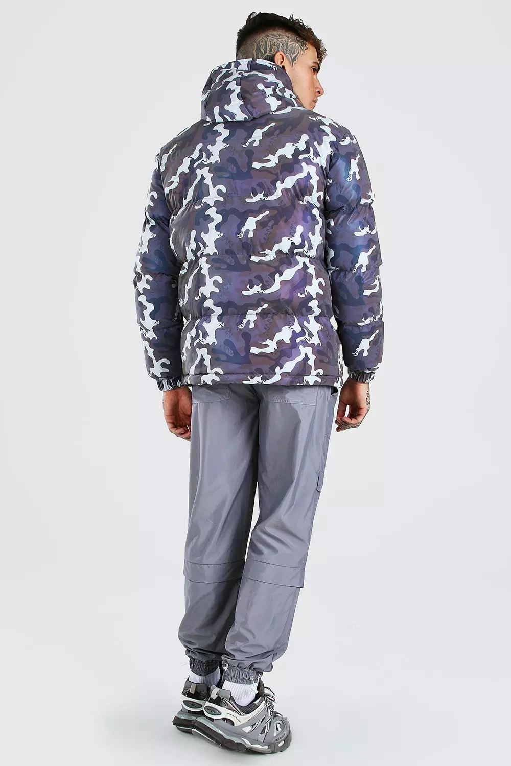 Camo Reflective Overhead Puffer Jacket boohooMAN