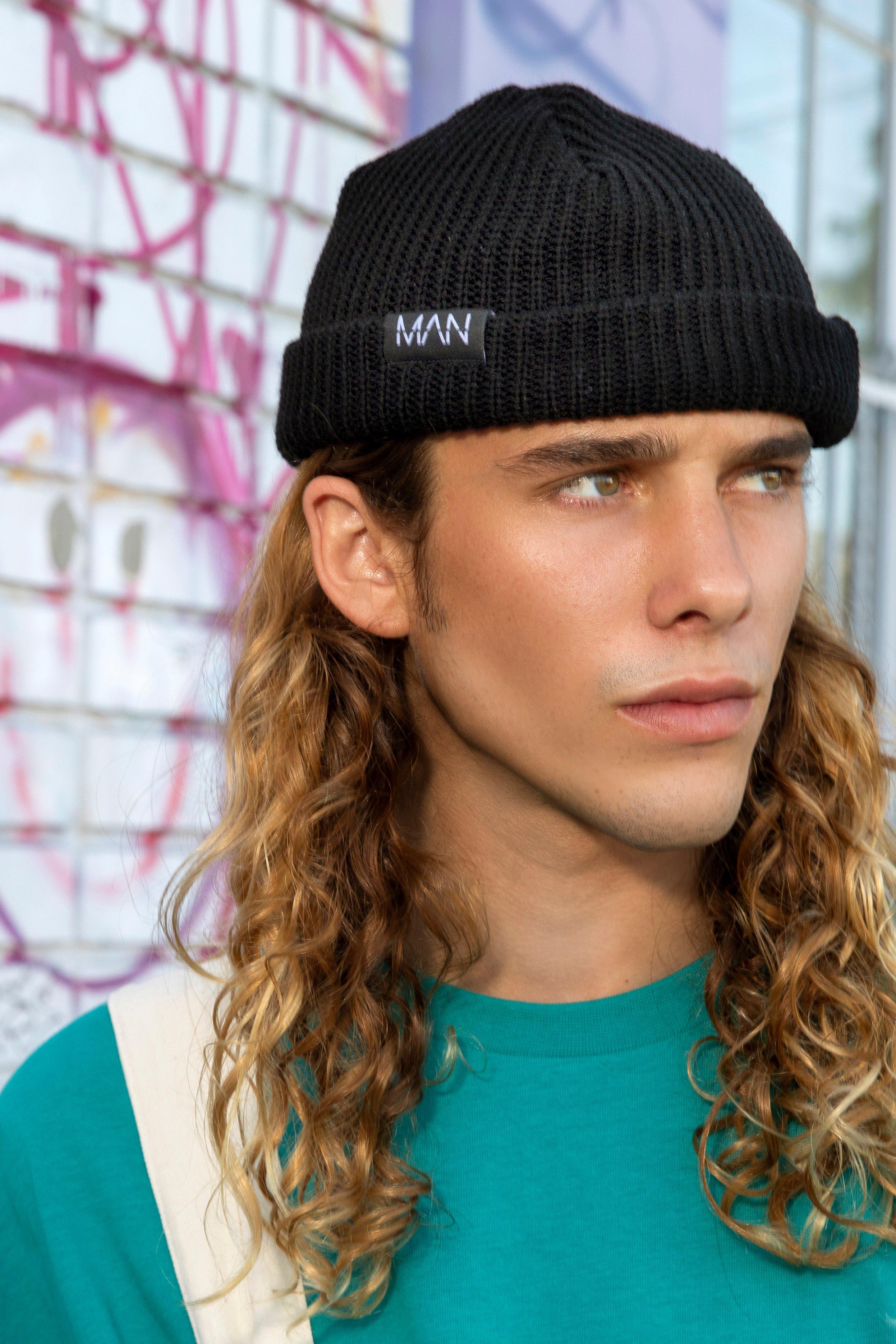 beanie skater style