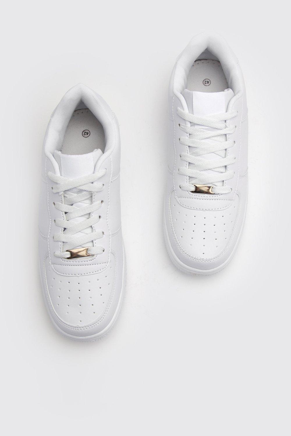 white lace up trainers